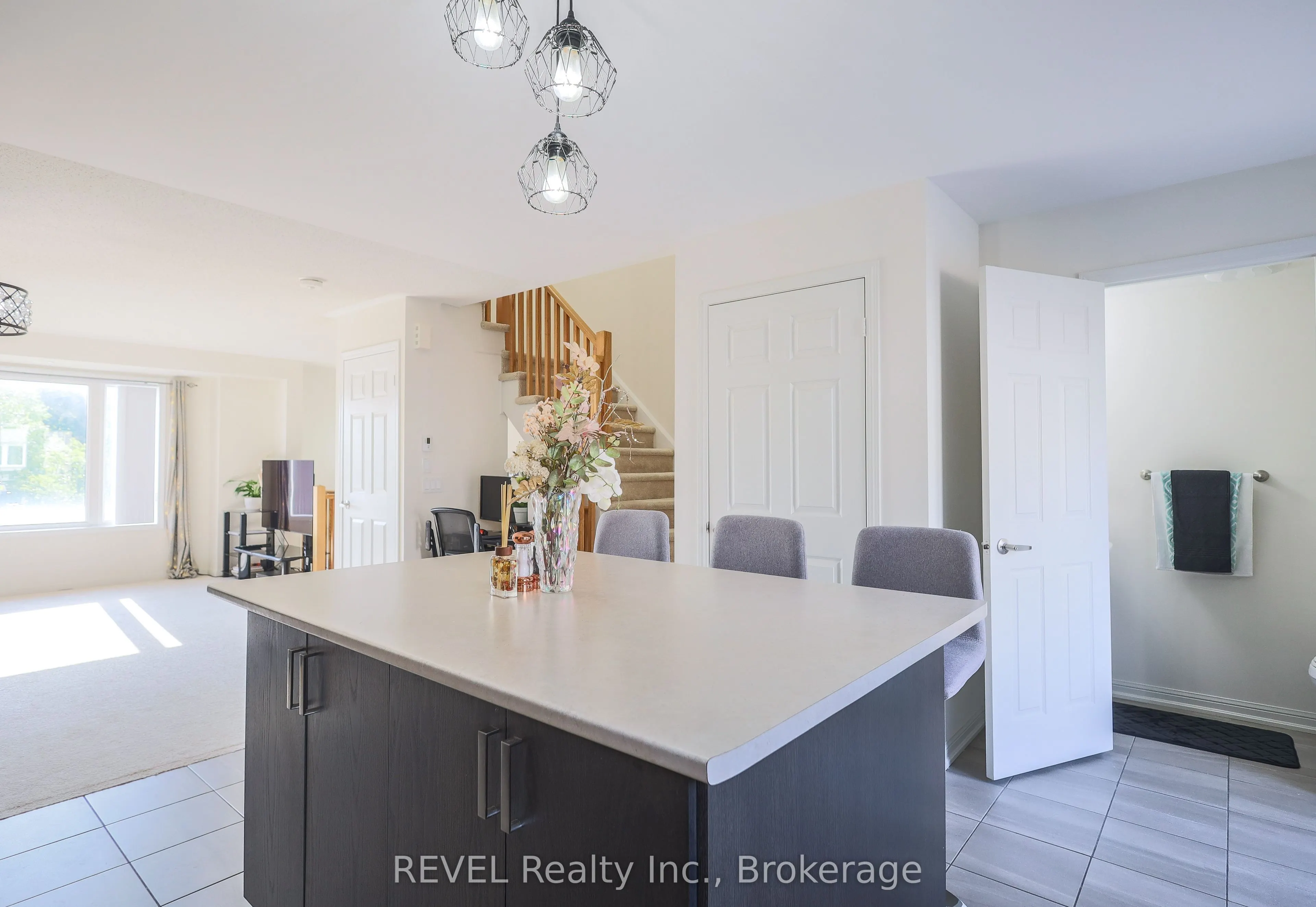 1 Beckenrose Court, #87