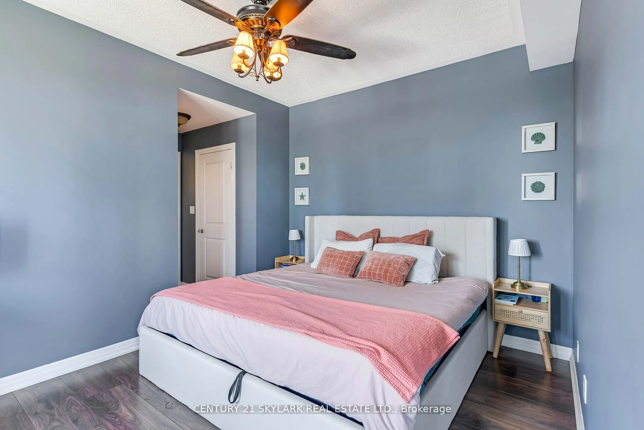 245 Dalesford Road, #516