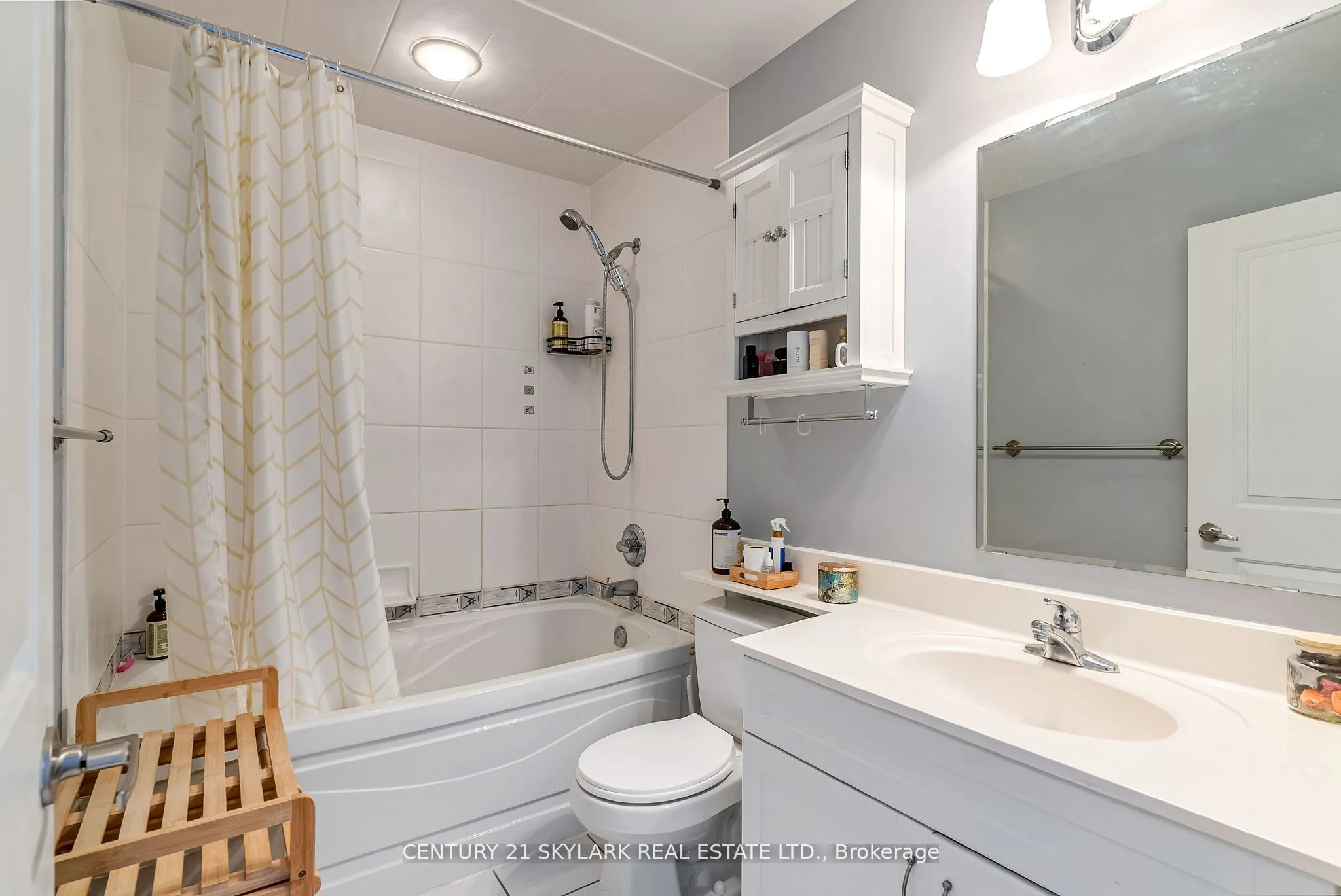 245 Dalesford Road, #516