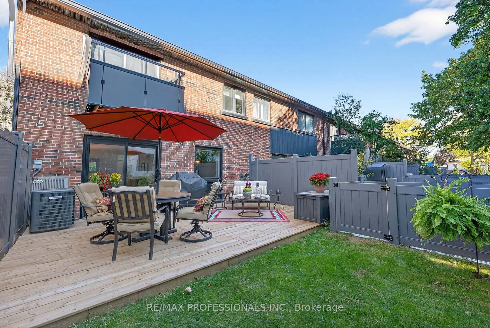 4357 Bloor Street W, #1