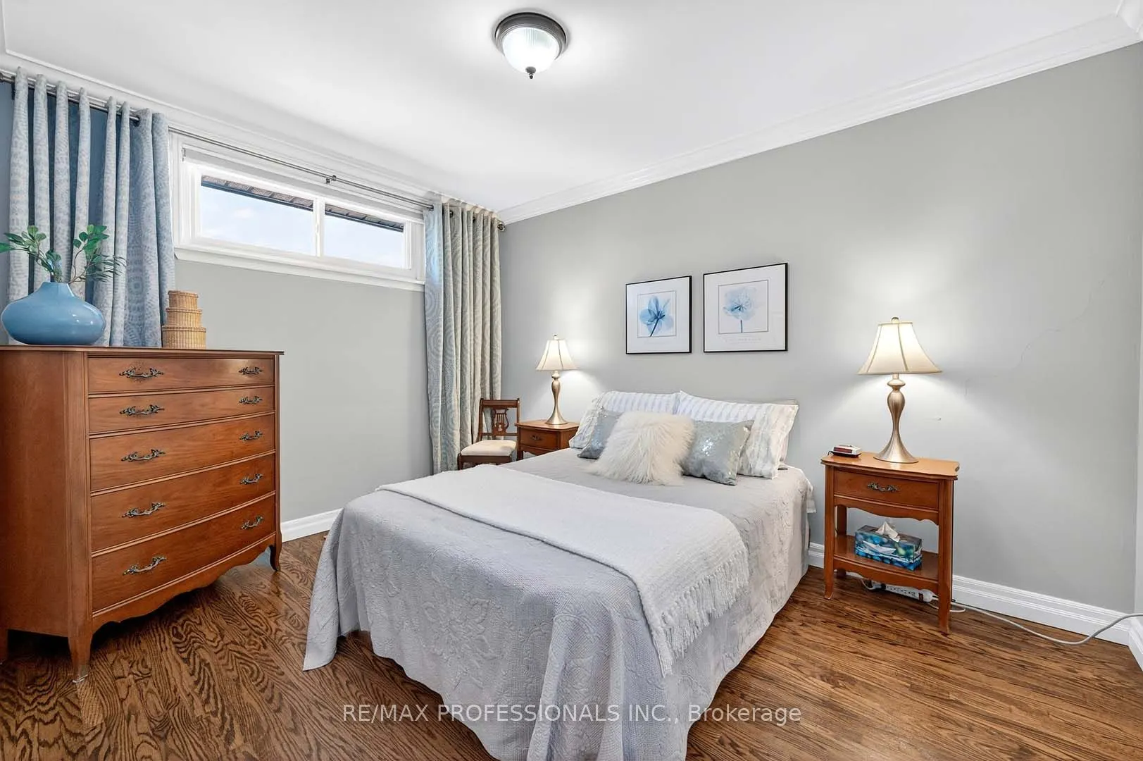4357 Bloor Street W, #1
