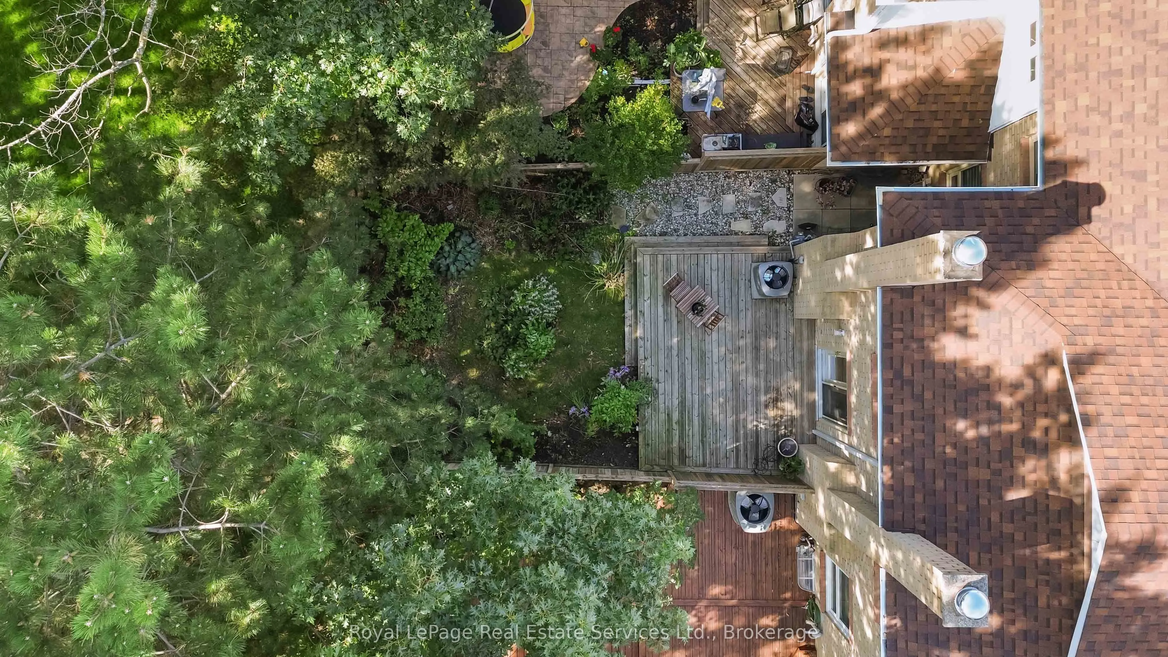 1236 McCraney Street E