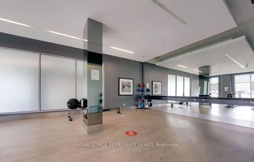 65 Speers Road, #323