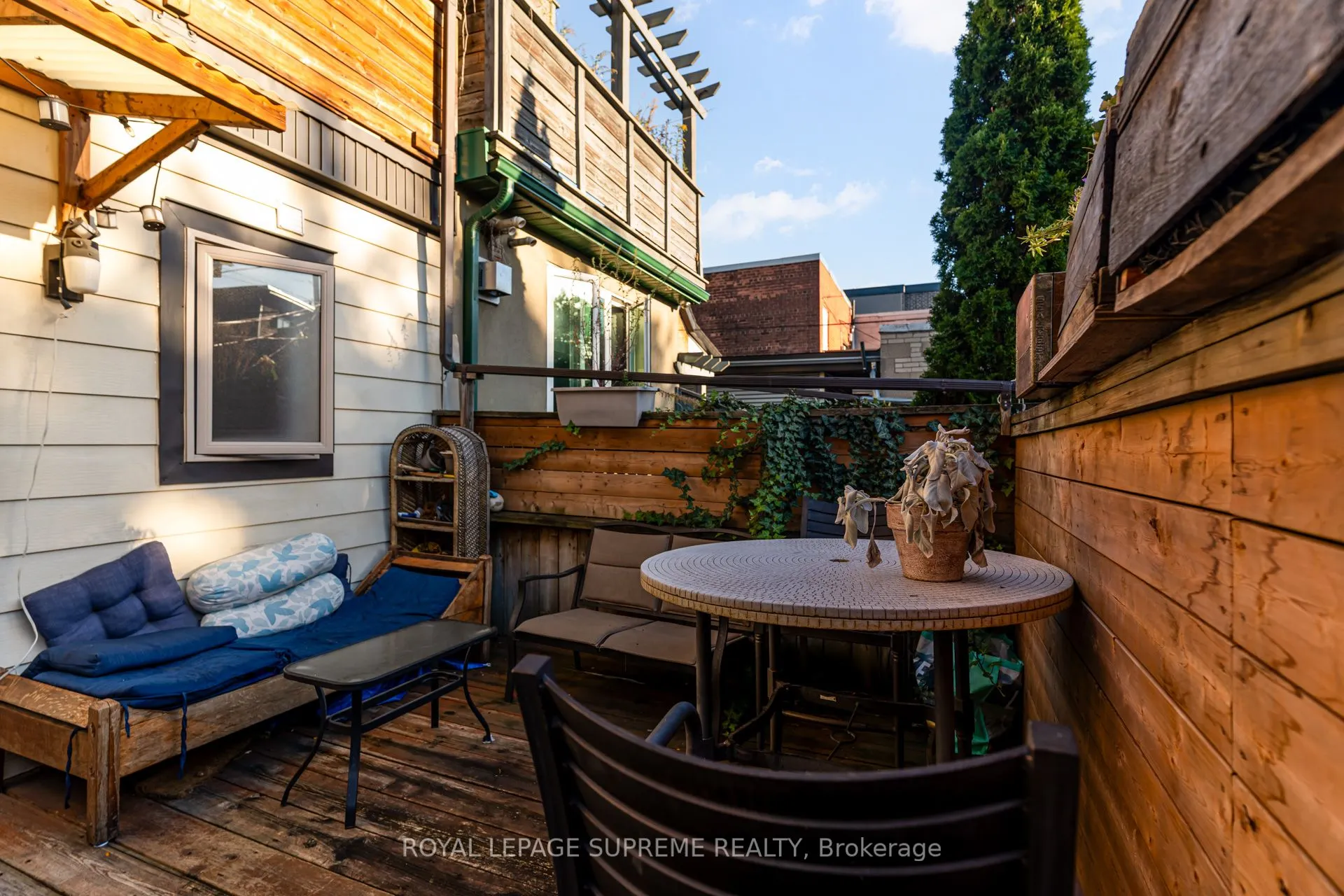224 Christie Street, #Main