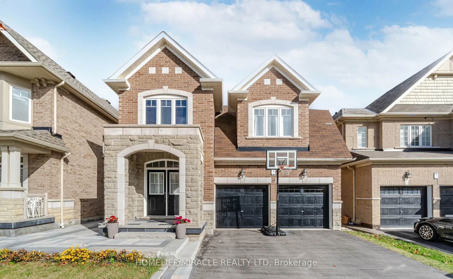 5 Felix Close, #Main