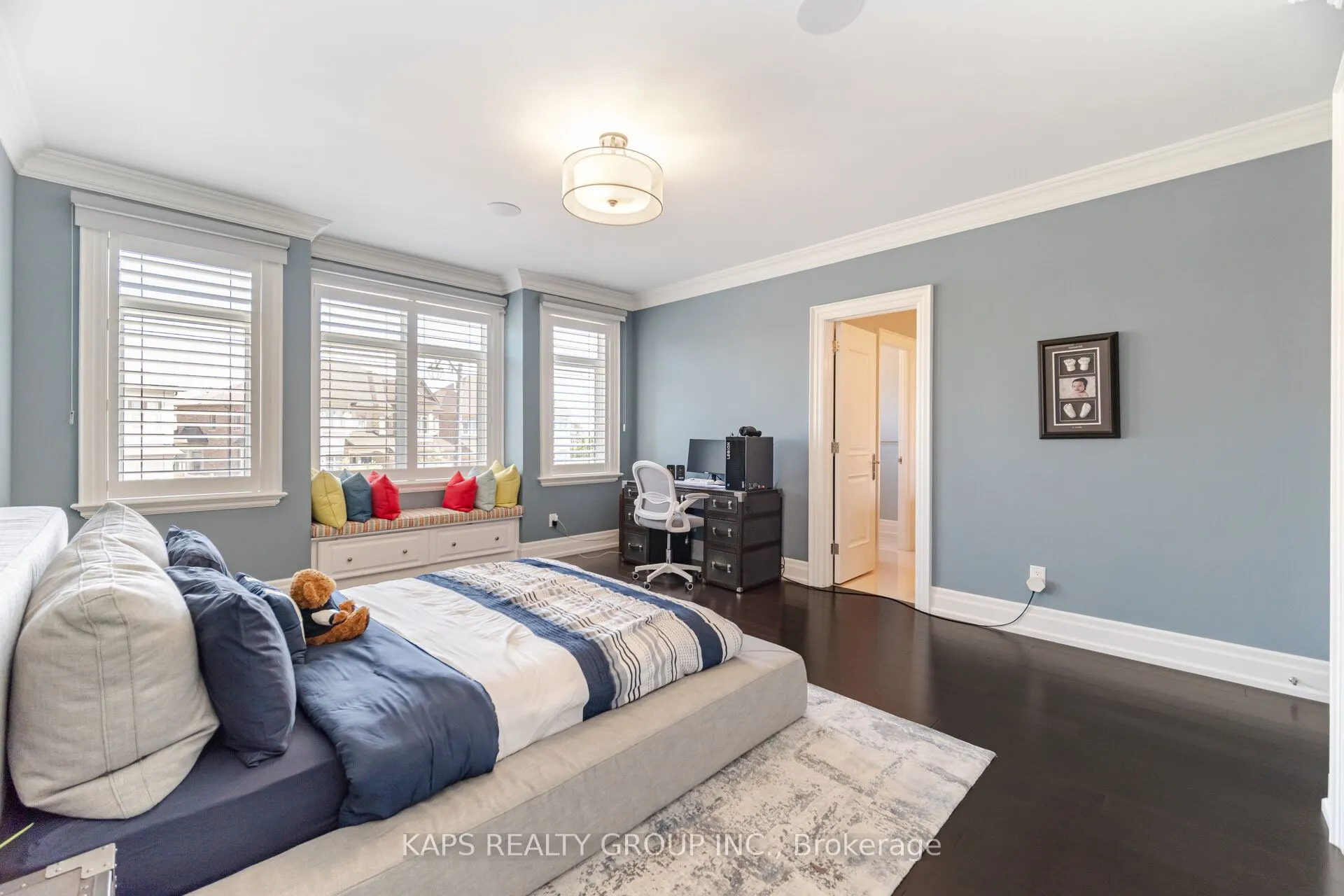 6634 Rothschild Trail