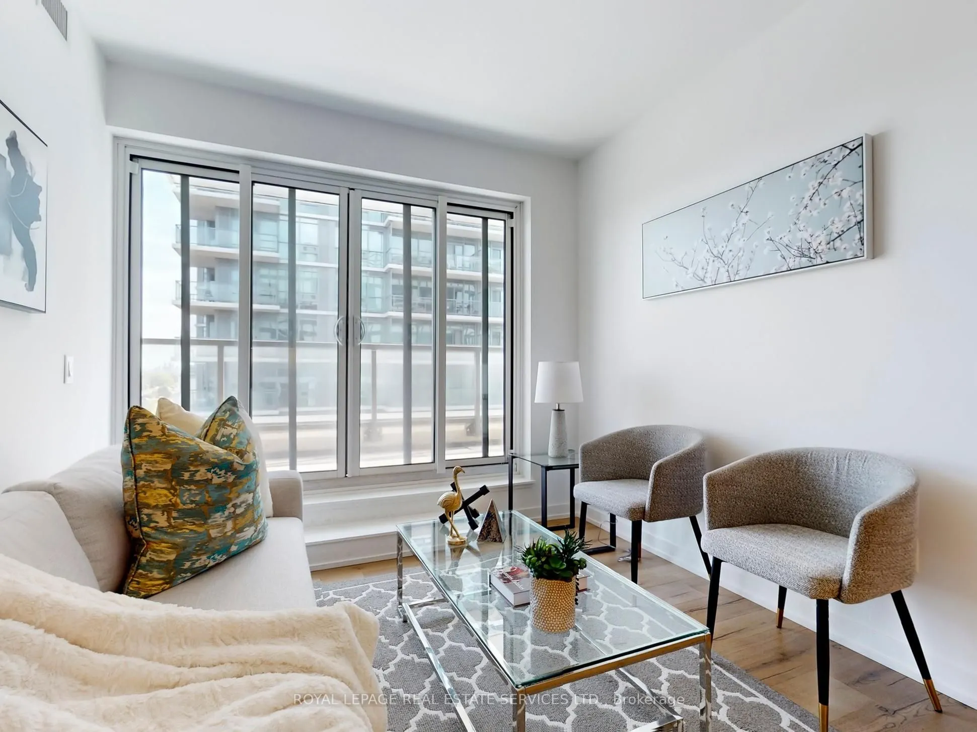 1195 The Queensway, #705