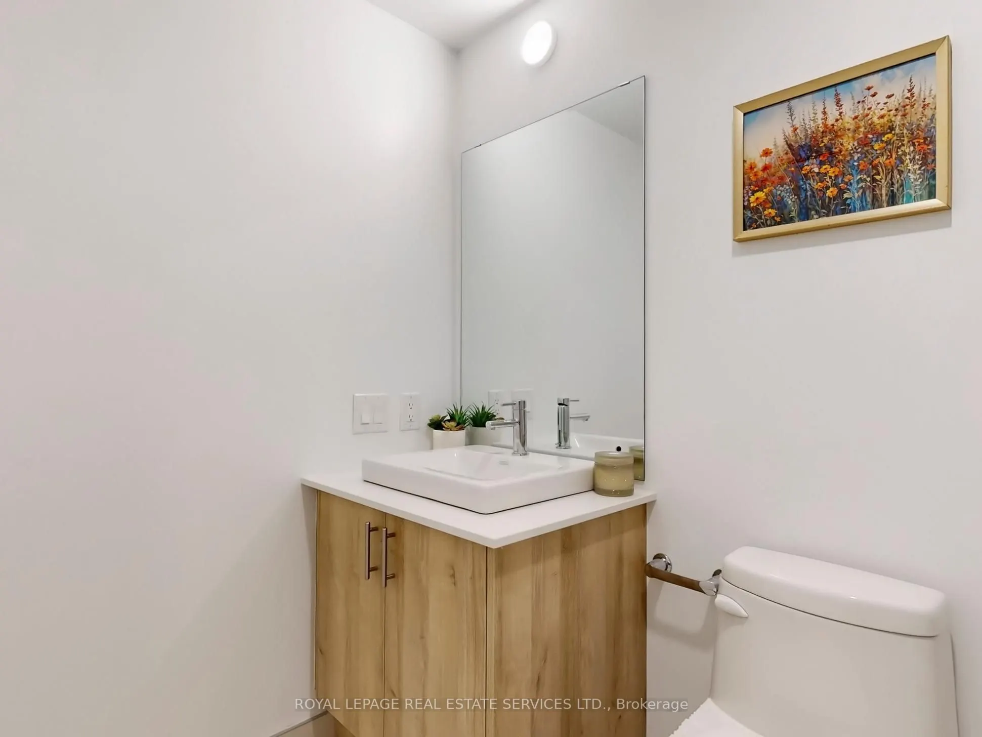 1195 The Queensway, #705