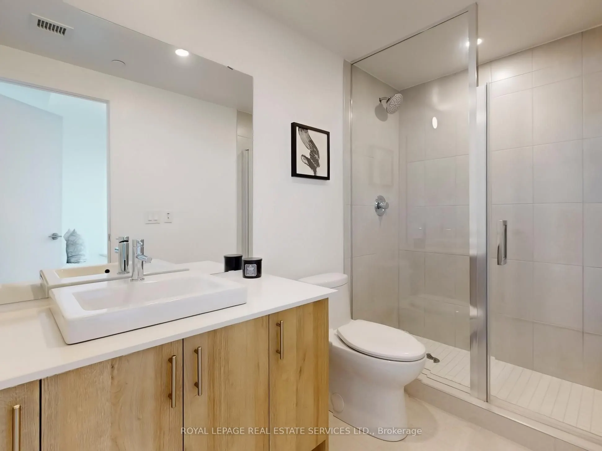 1195 The Queensway, #705