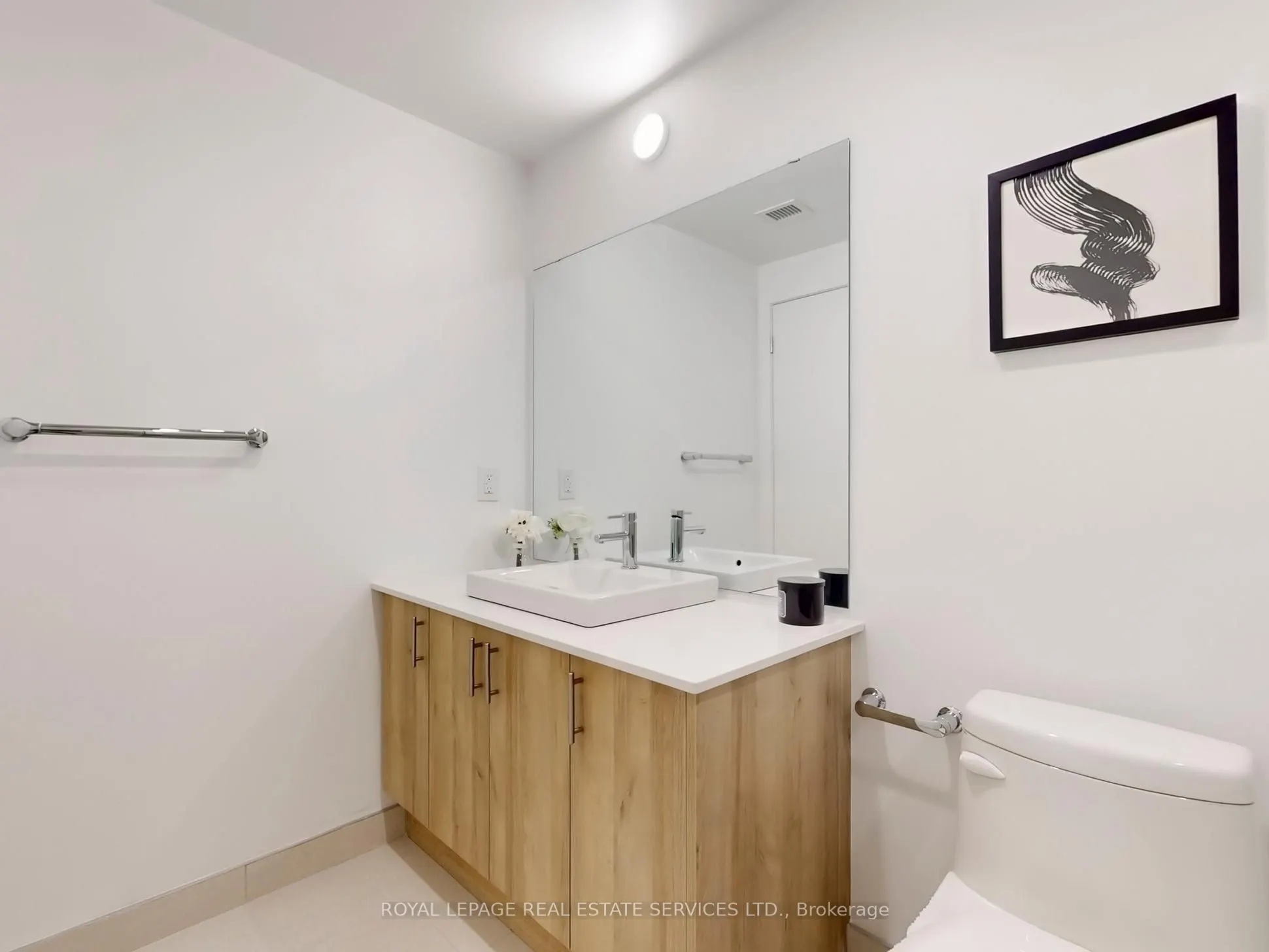 1195 The Queensway, #705