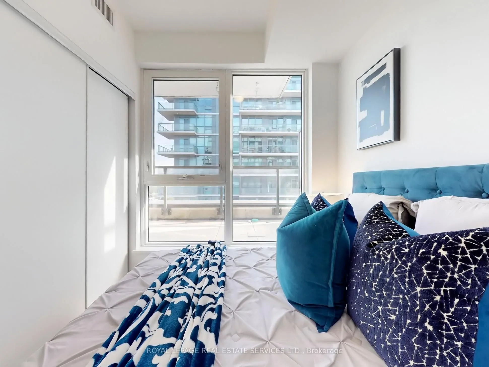 1195 The Queensway, #705