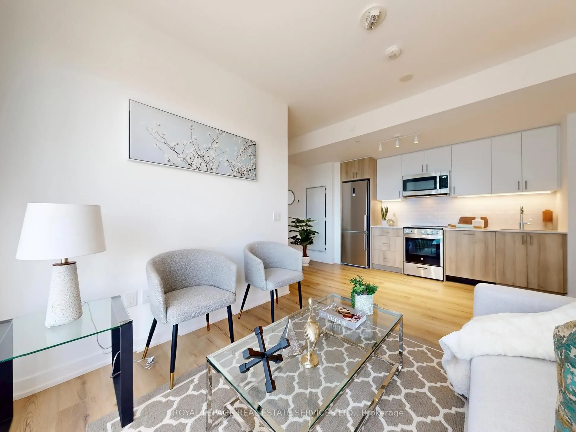 1195 The Queensway, #705