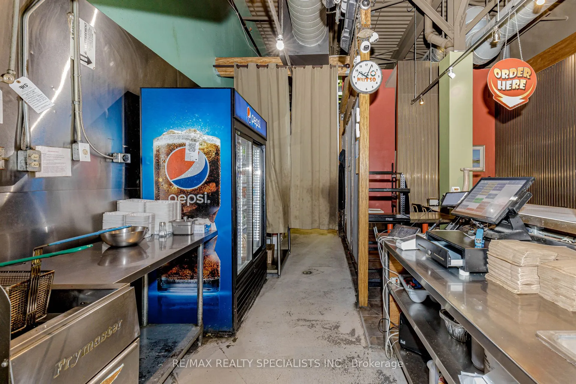 2365 Trafalgar Road