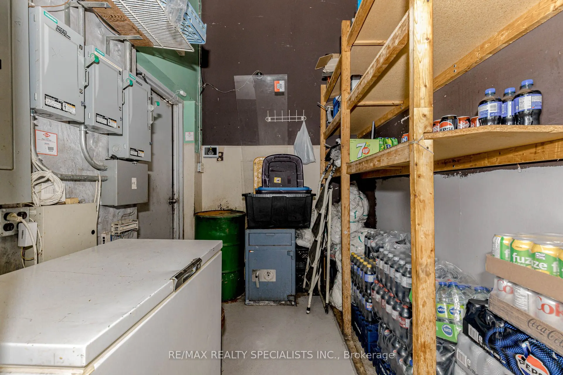 2365 Trafalgar Road
