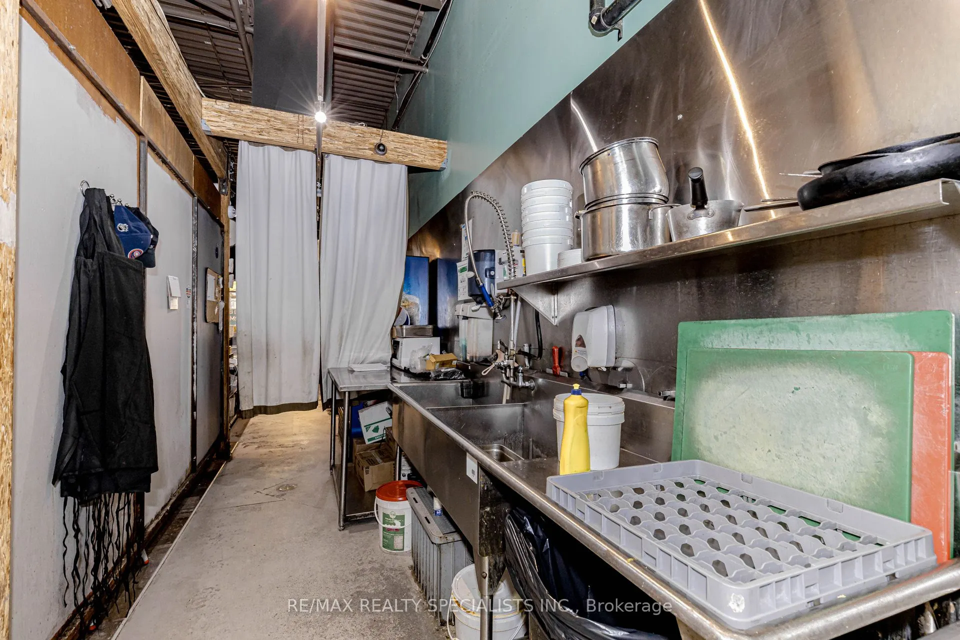 2365 Trafalgar Road
