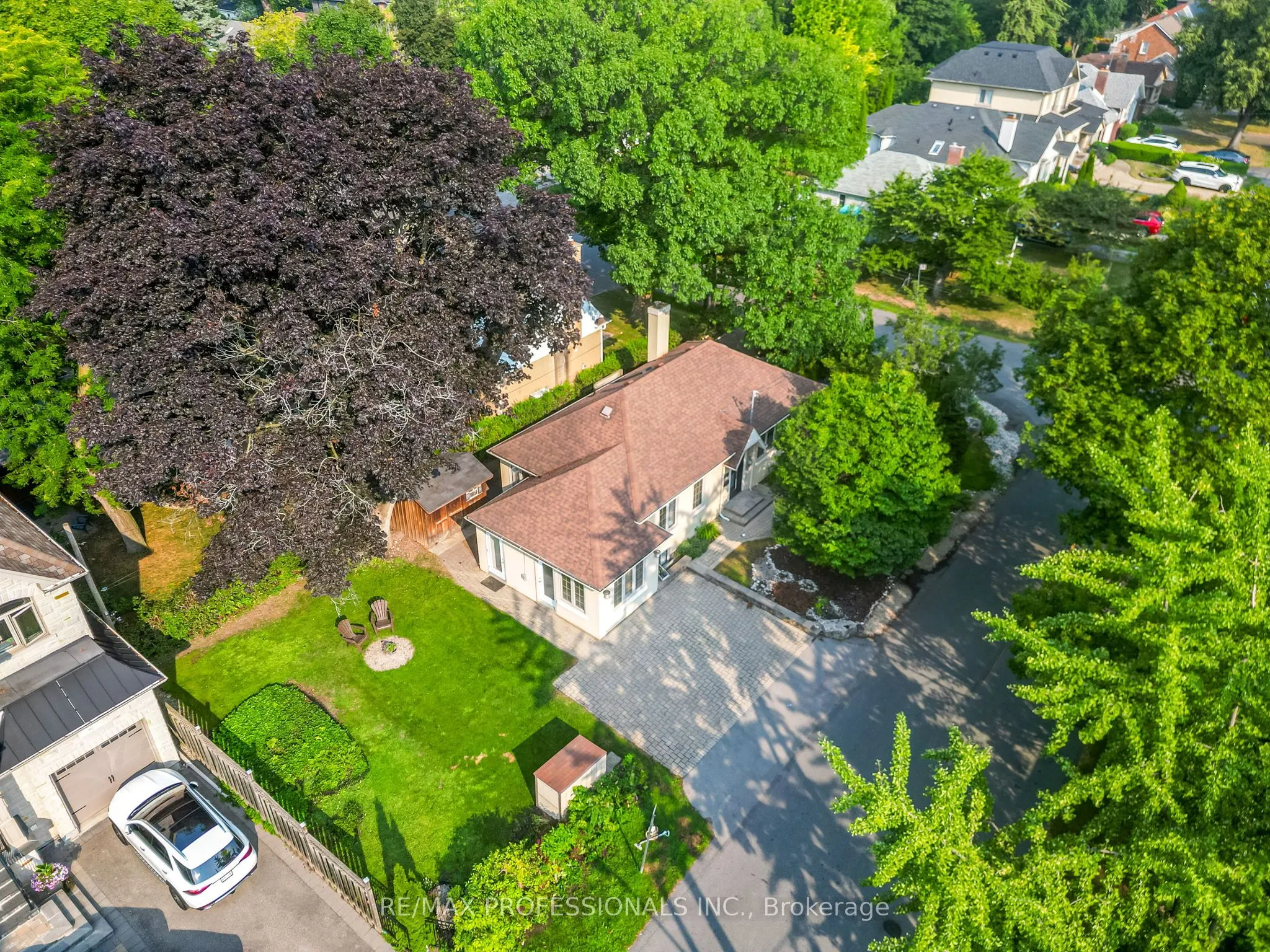 34 Monkton Avenue, #Lower
