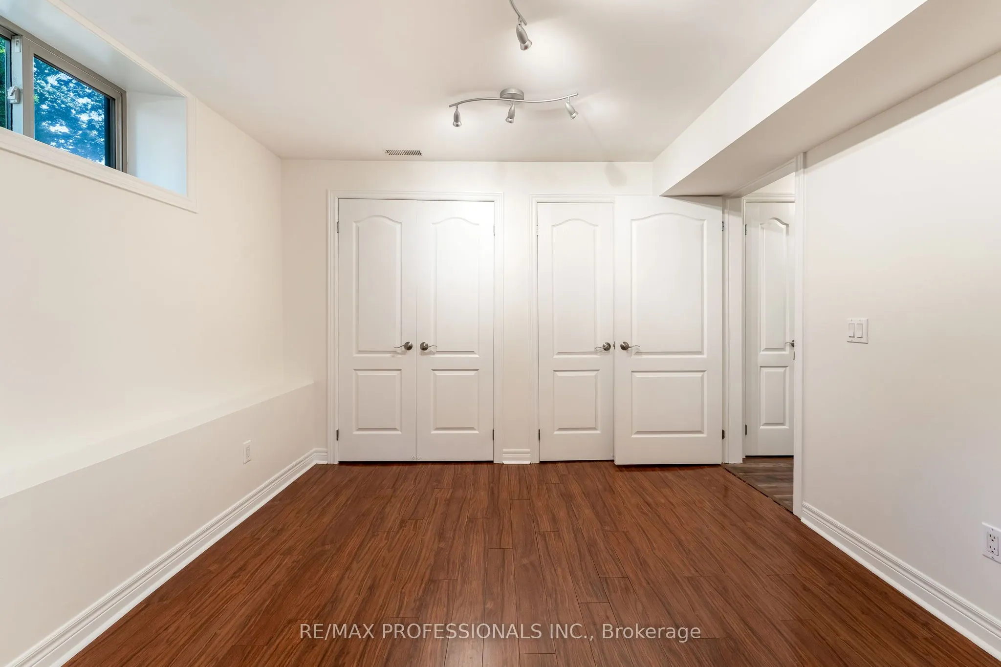 34 Monkton Avenue, #Lower