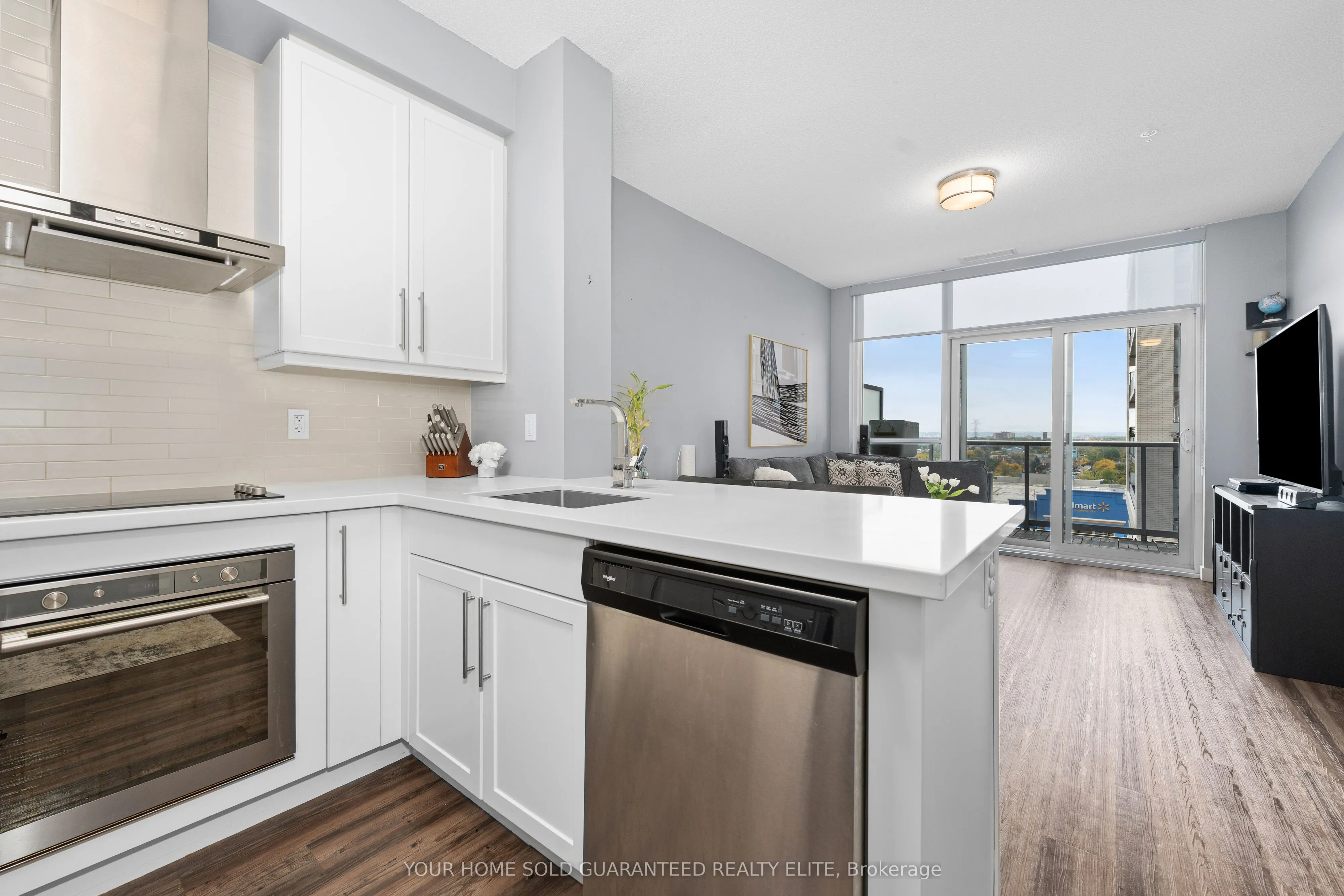 2087 Fairview Street, #906