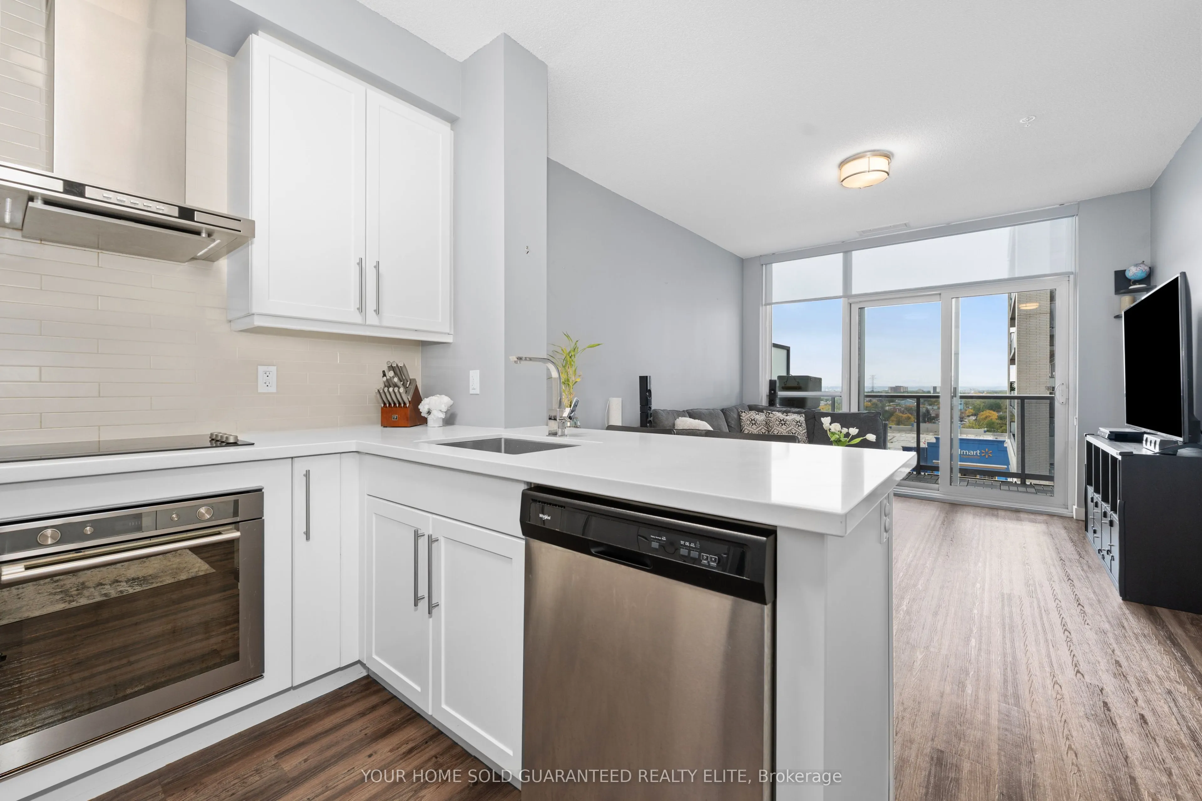 2087 Fairview Street, #906