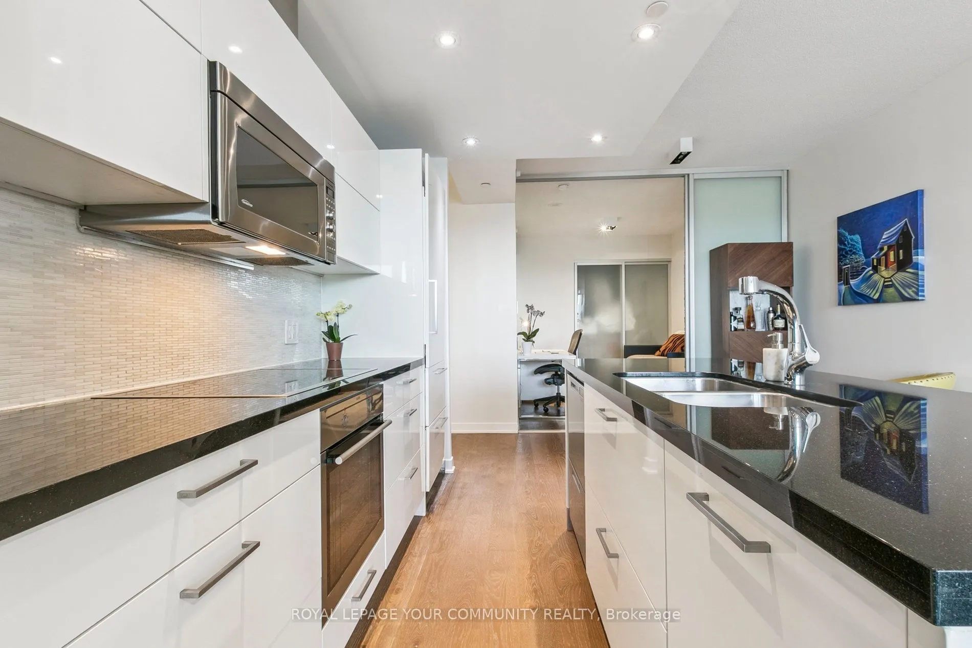 88 Park Lawn Road, #2112
