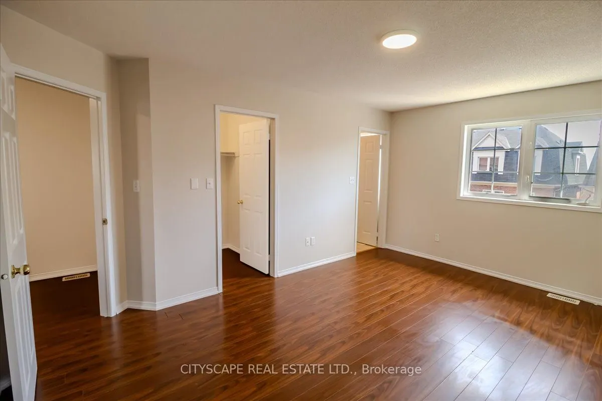 3950 Erin Centre Boulevard, #42