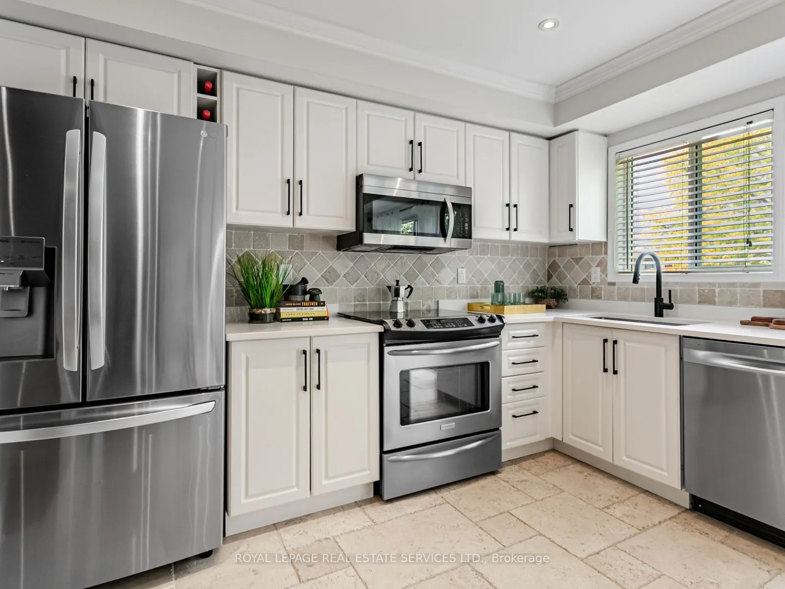 1168 Arena Road, #7