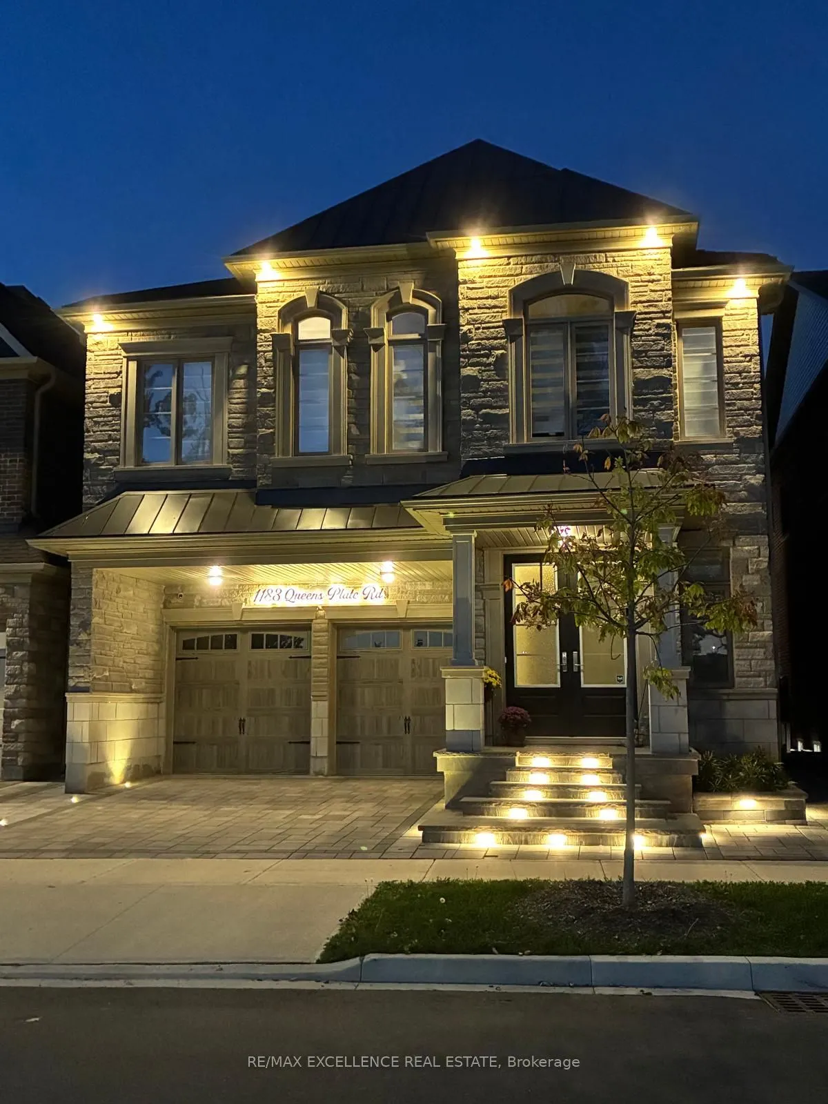1183 Queens Plate Road W