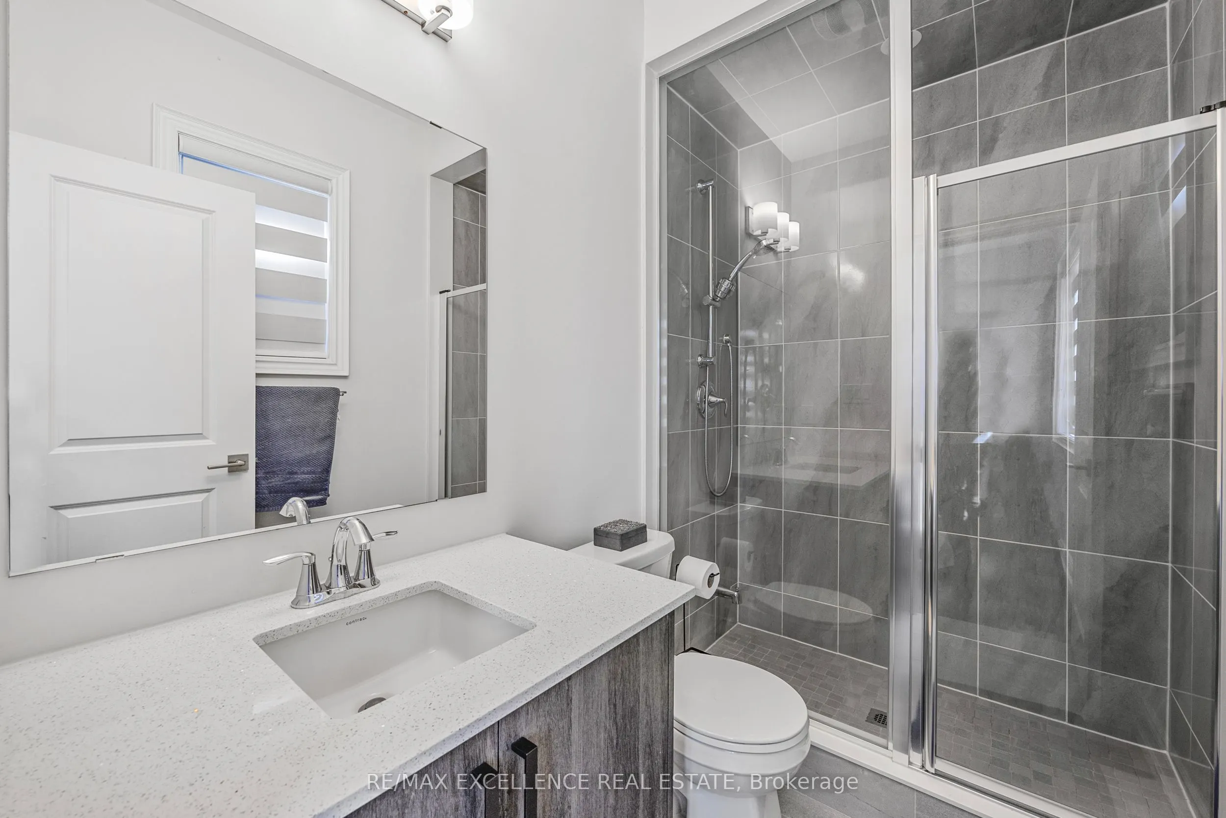 1183 Queens Plate Road W