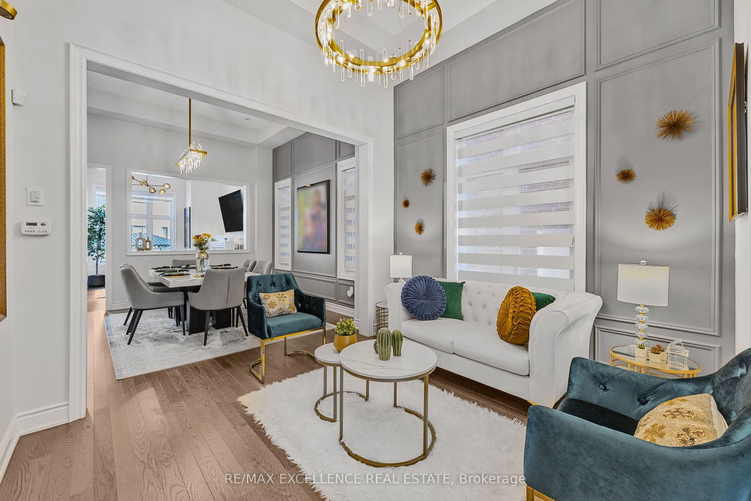 1183 Queens Plate Road W