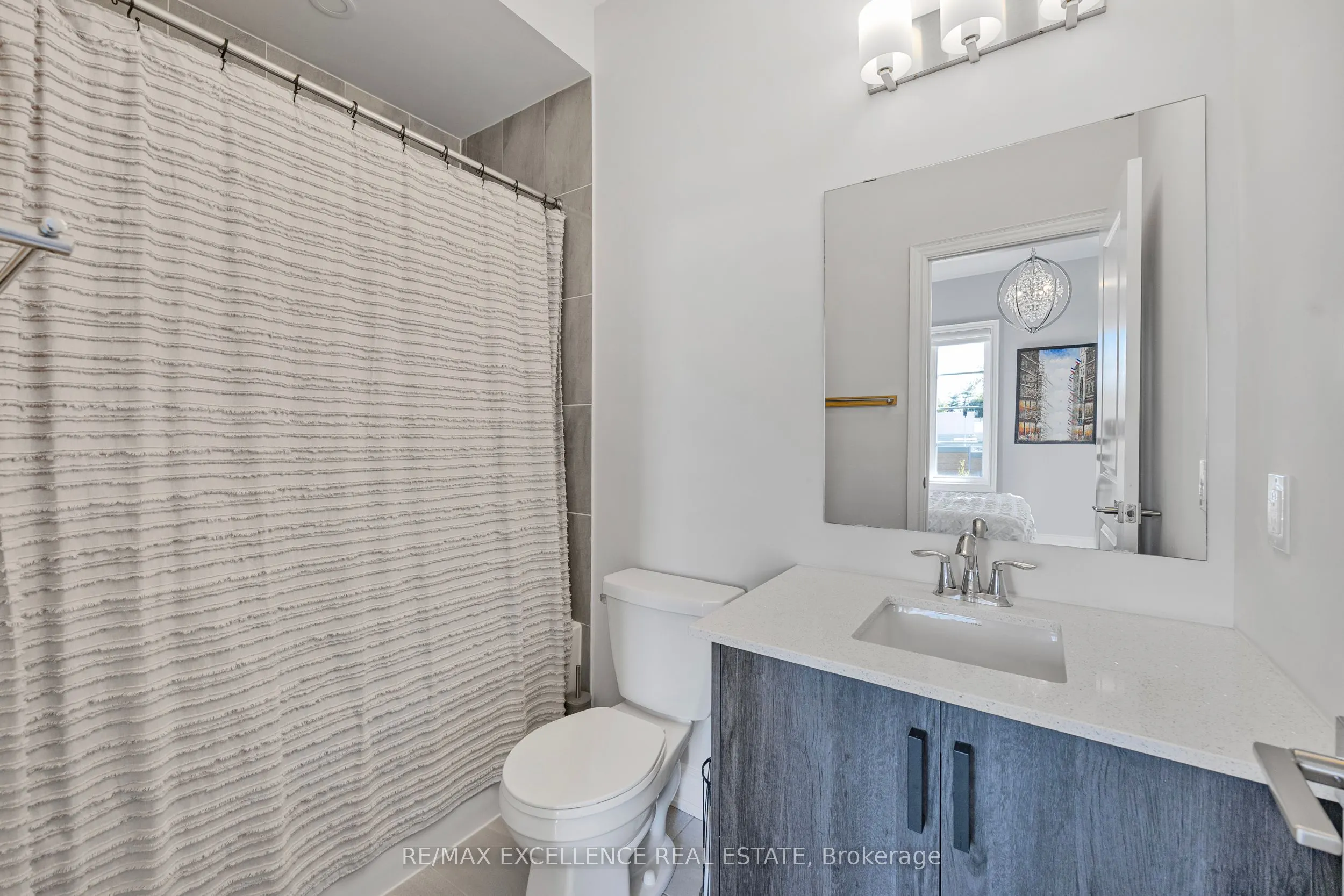 1183 Queens Plate Road W