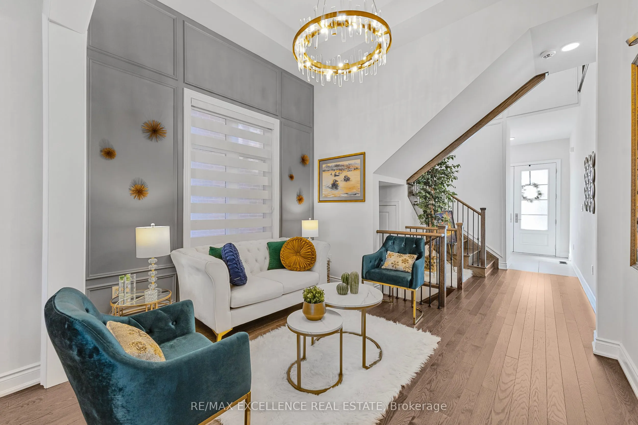 1183 Queens Plate Road W