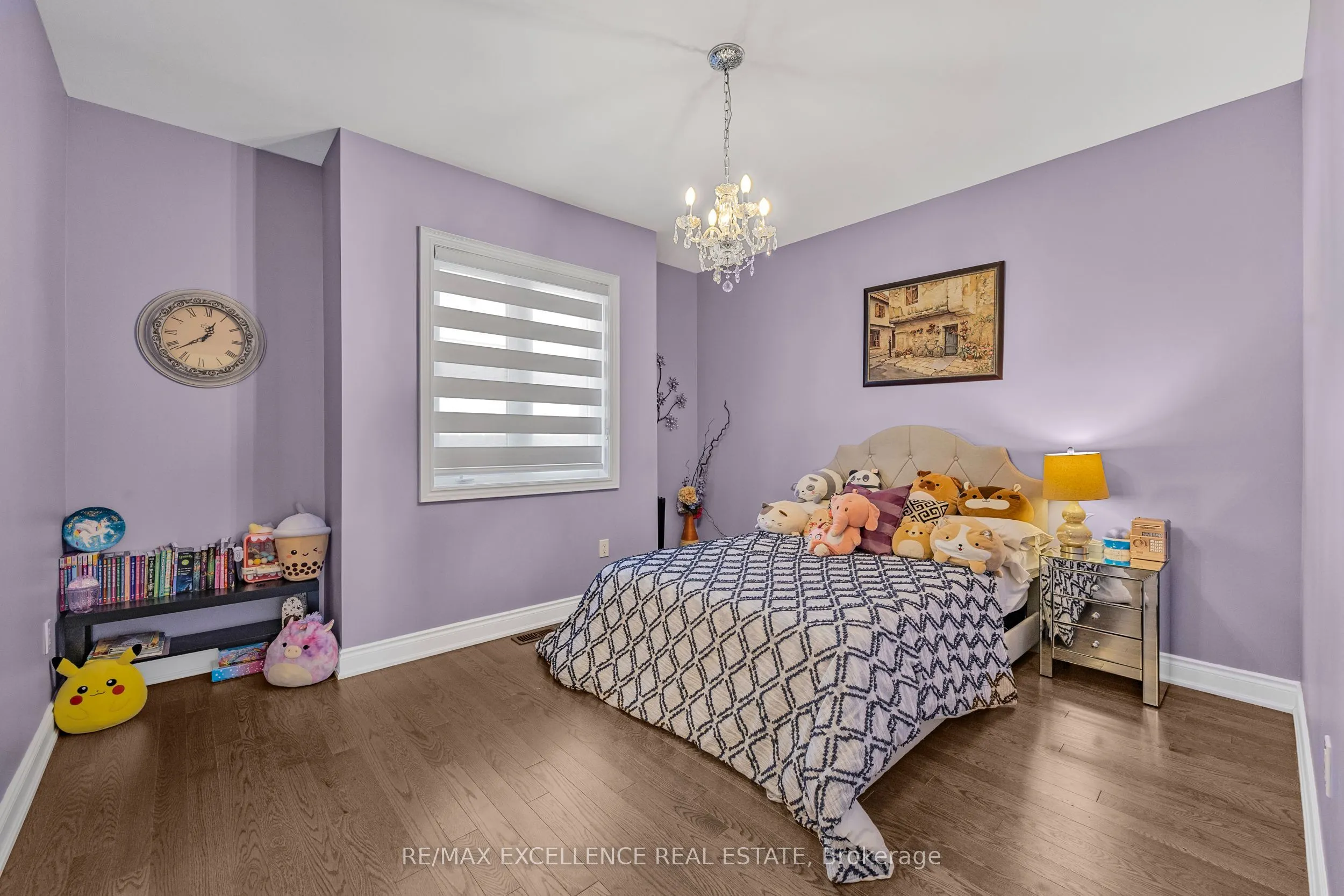1183 Queens Plate Road W