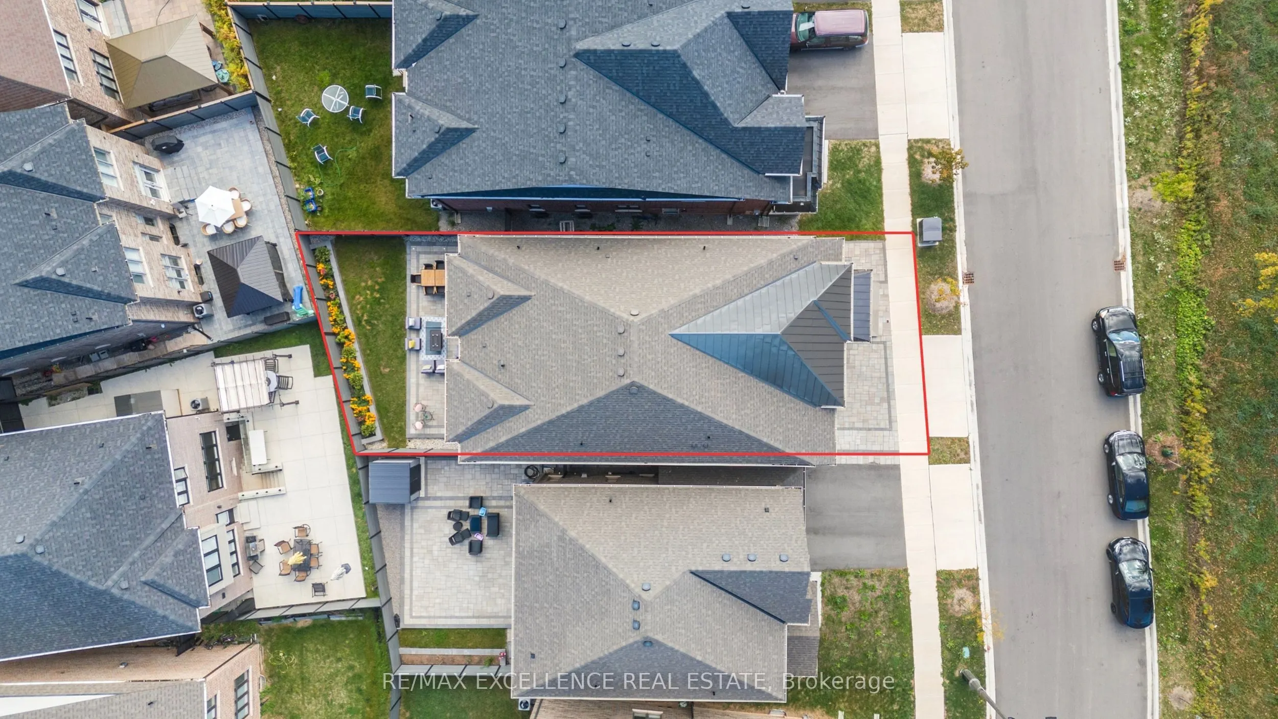 1183 Queens Plate Road W