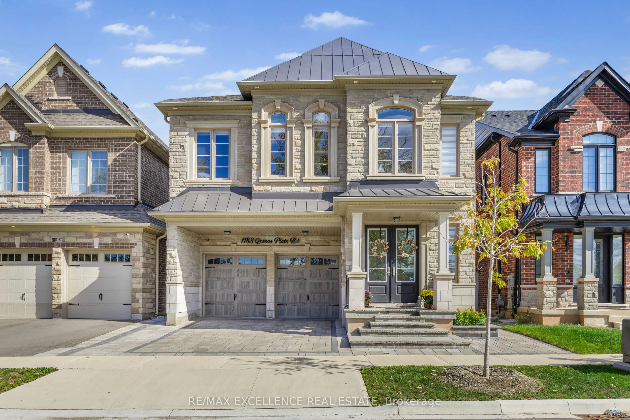 1183 Queens Plate Road W