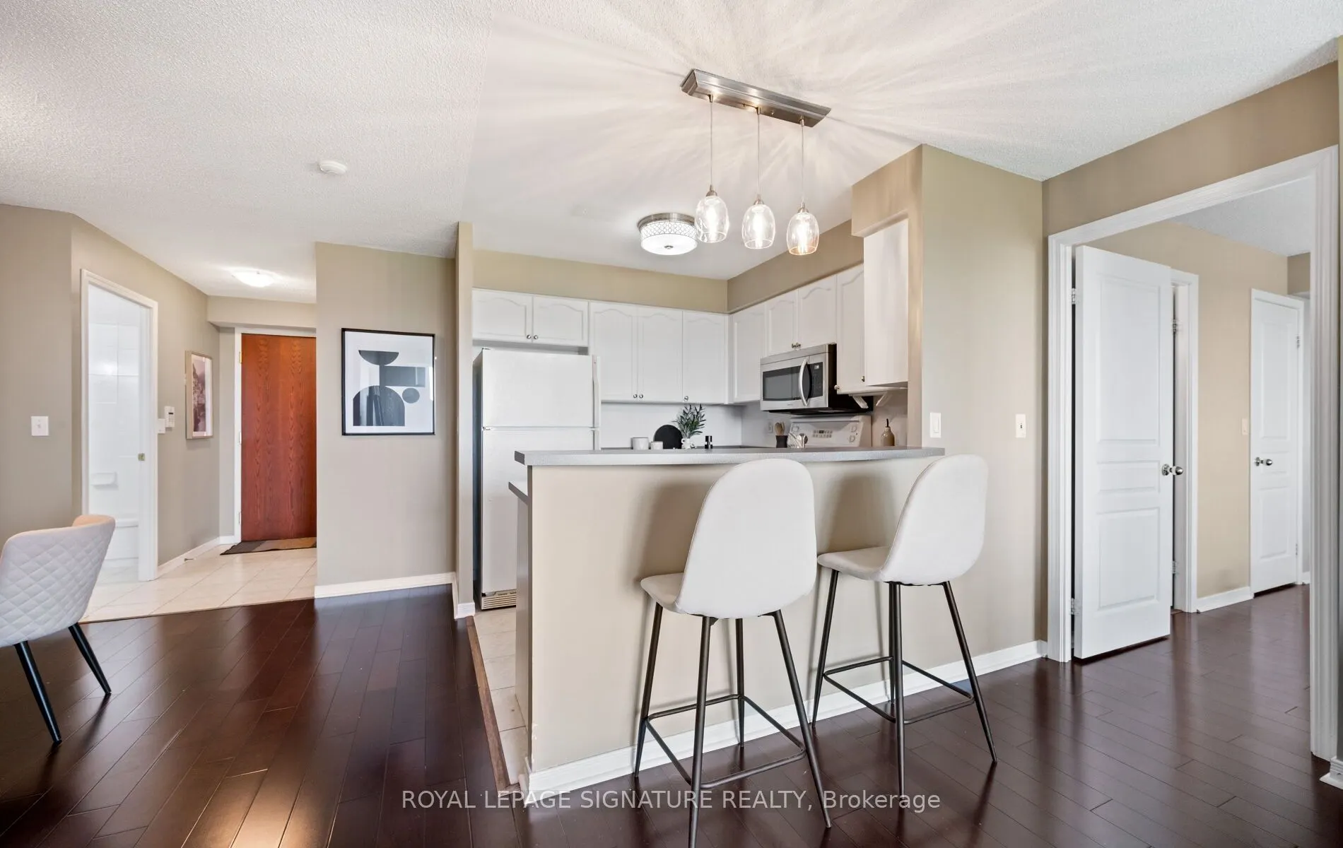 2565 Erin Centre Boulevard, #1501