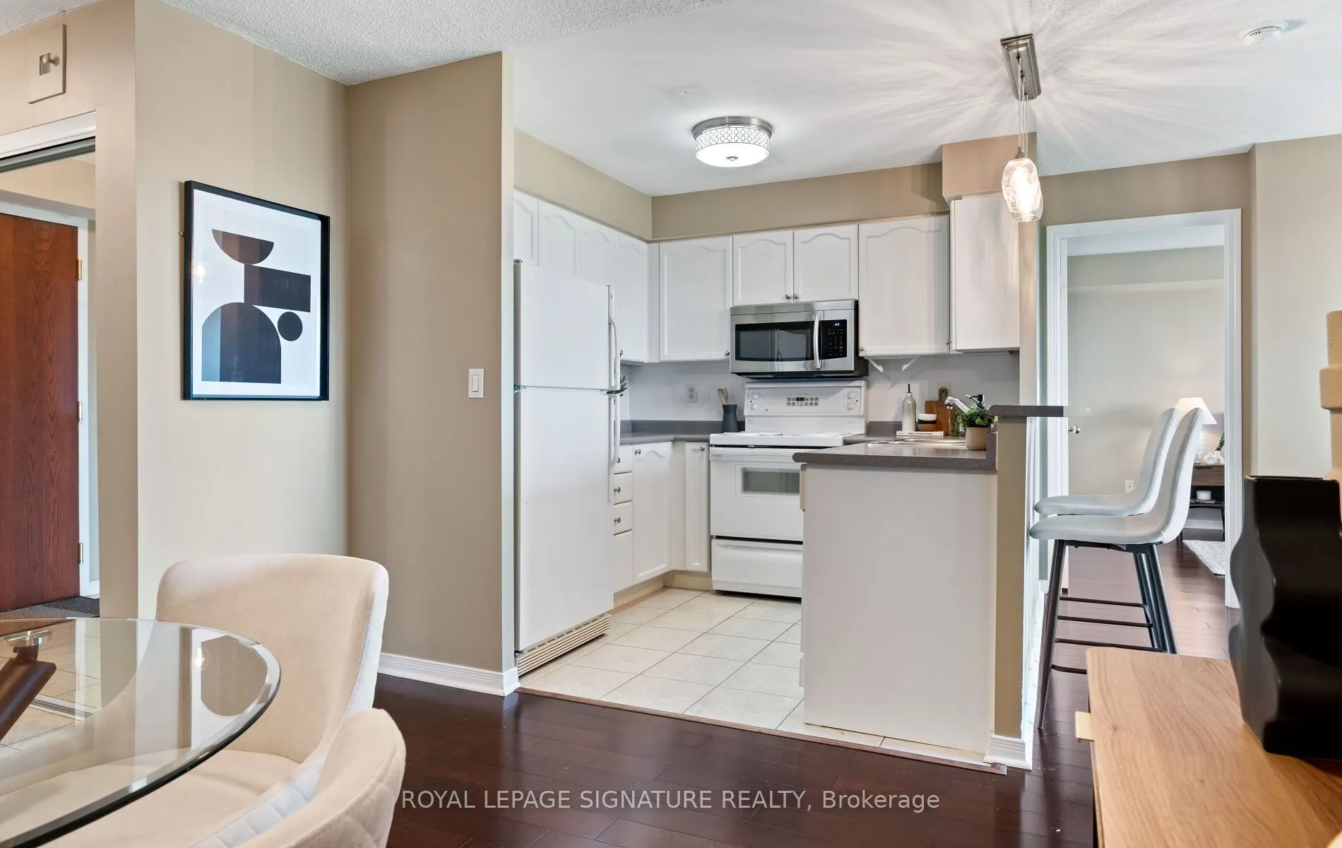 2565 Erin Centre Boulevard, #1501