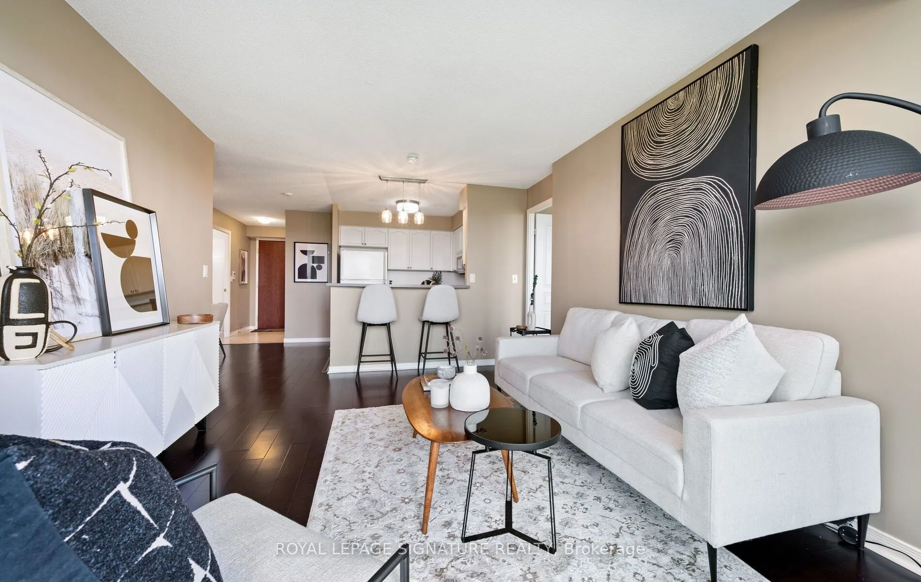 2565 Erin Centre Boulevard, #1501