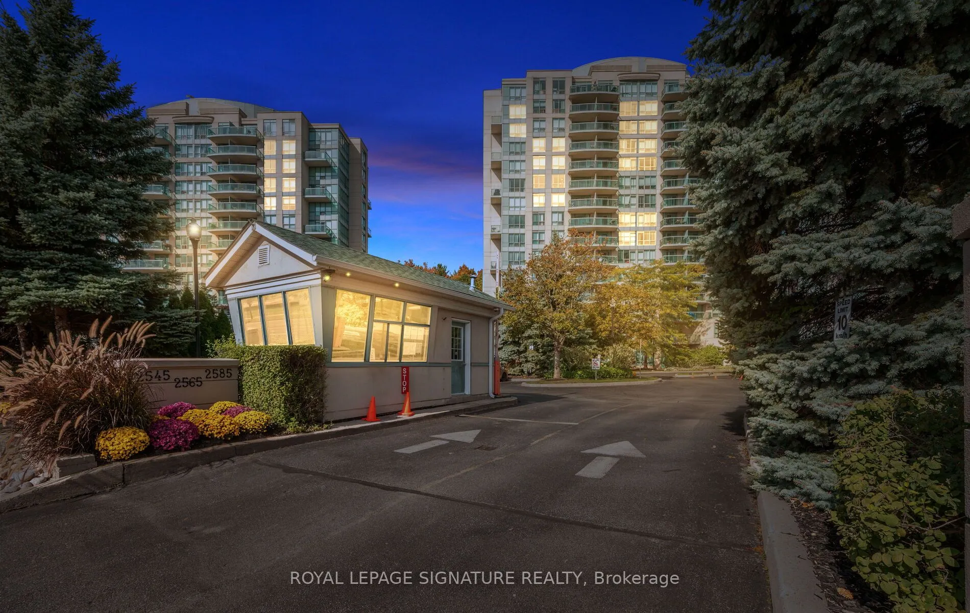 2565 Erin Centre Boulevard, #1501