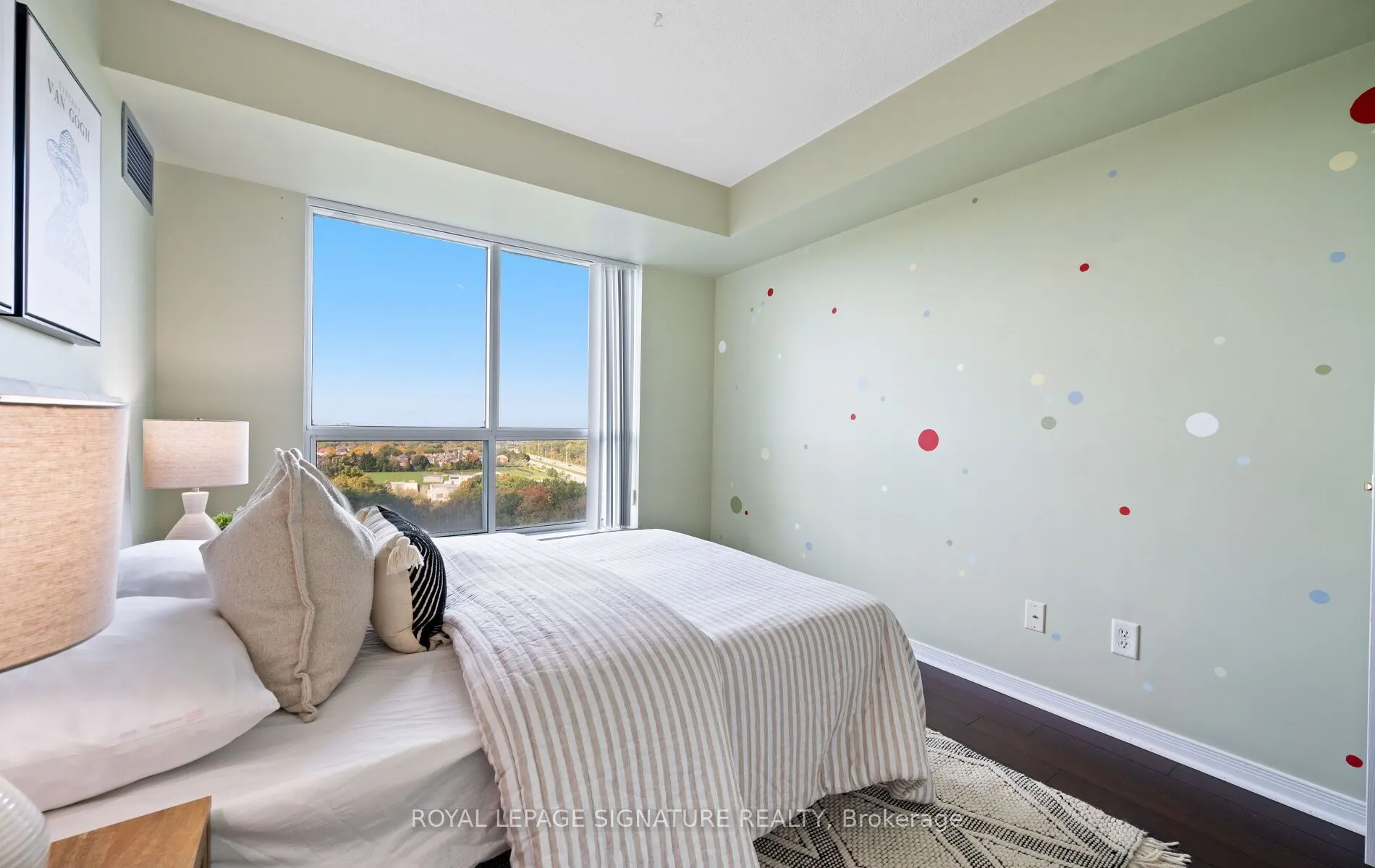 2565 Erin Centre Boulevard, #1501
