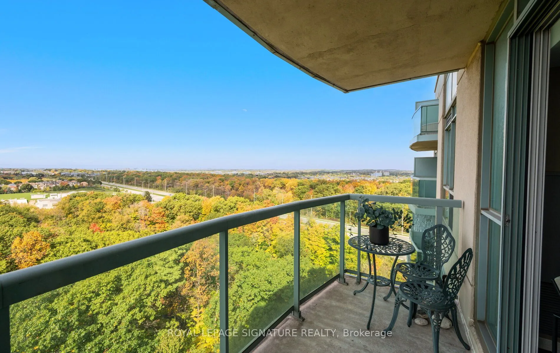 2565 Erin Centre Boulevard, #1501