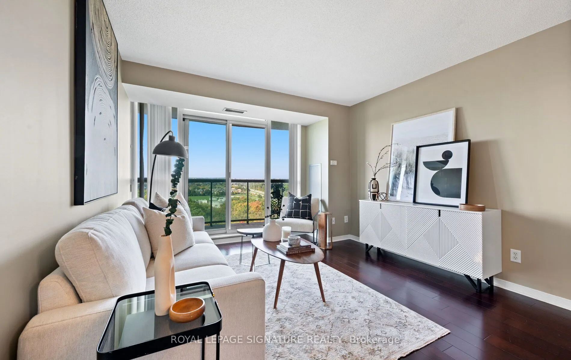 2565 Erin Centre Boulevard, #1501