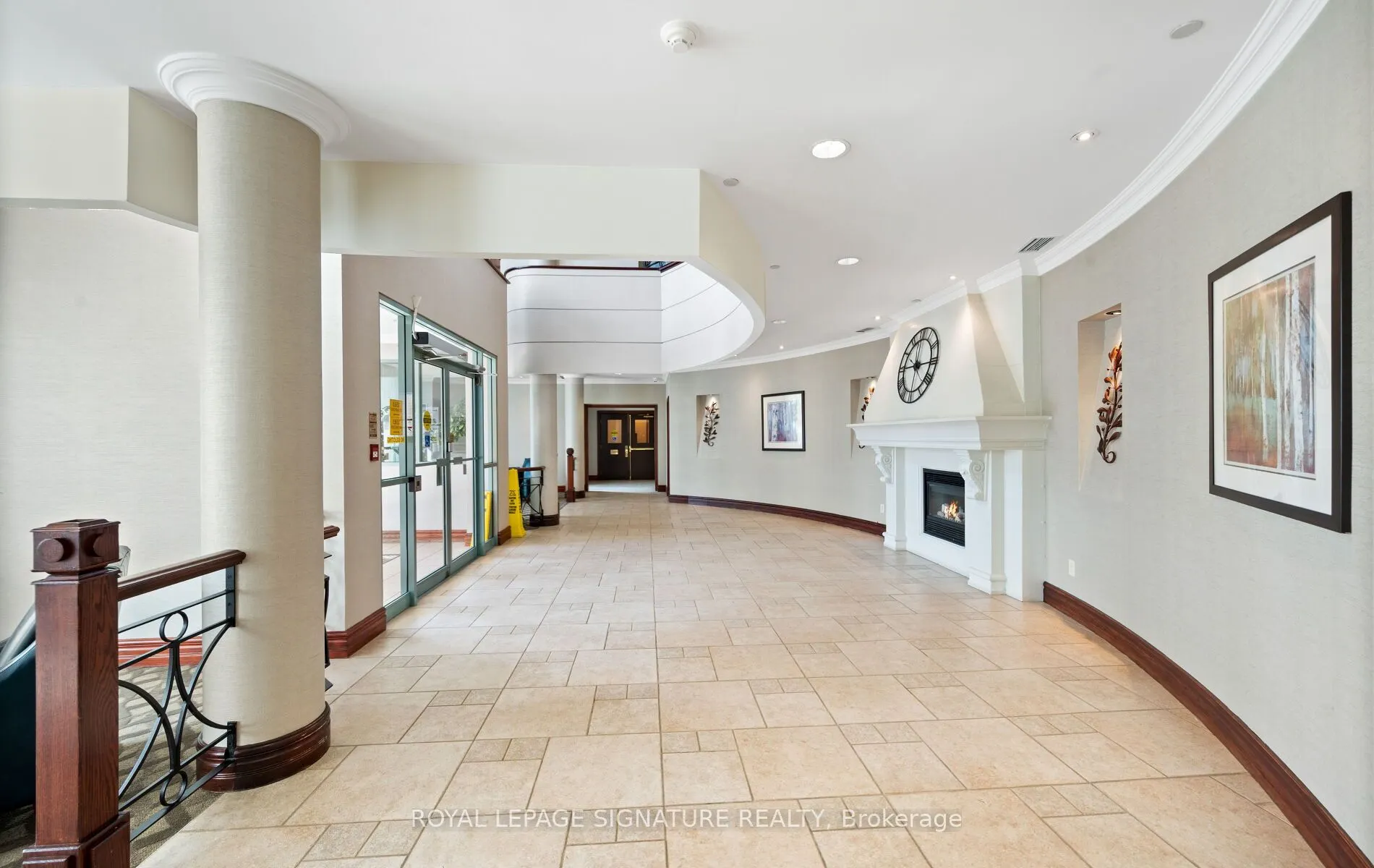 2565 Erin Centre Boulevard, #1501