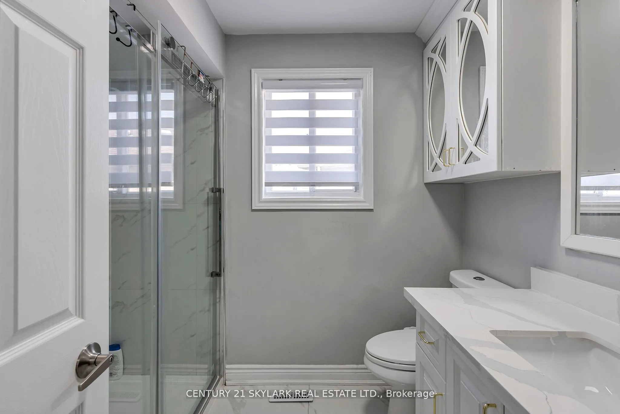 4 Moonstone Court