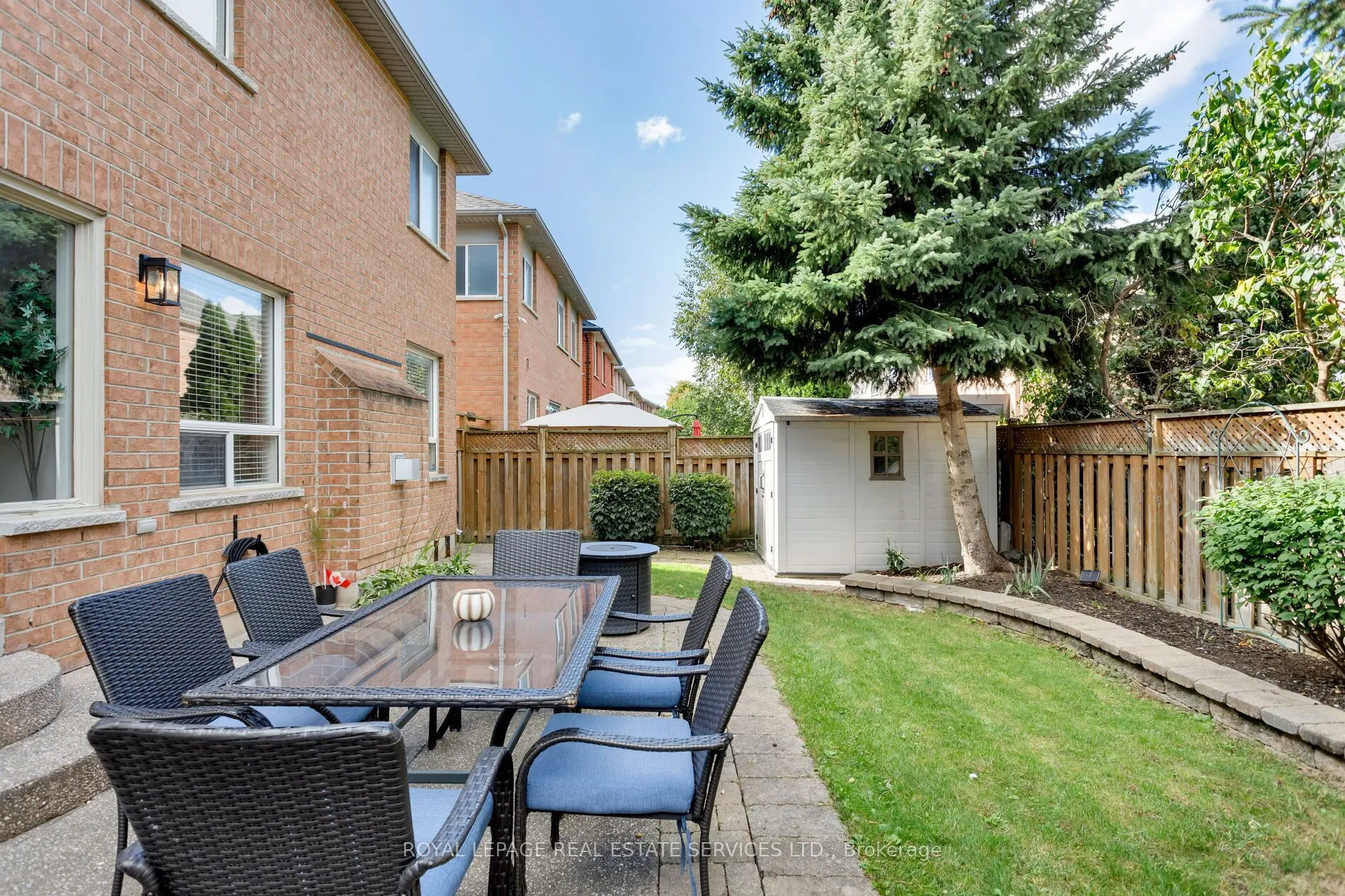 1393 Derby County Crescent