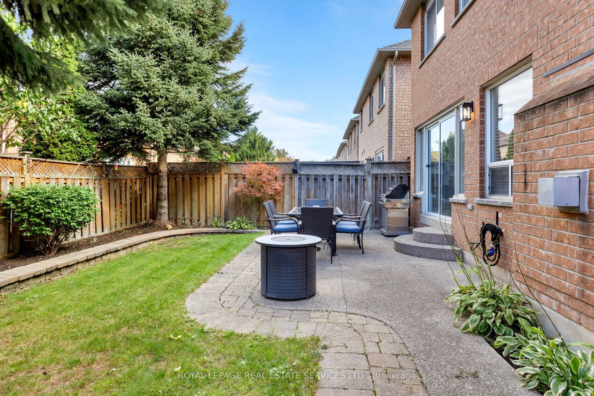 1393 Derby County Crescent