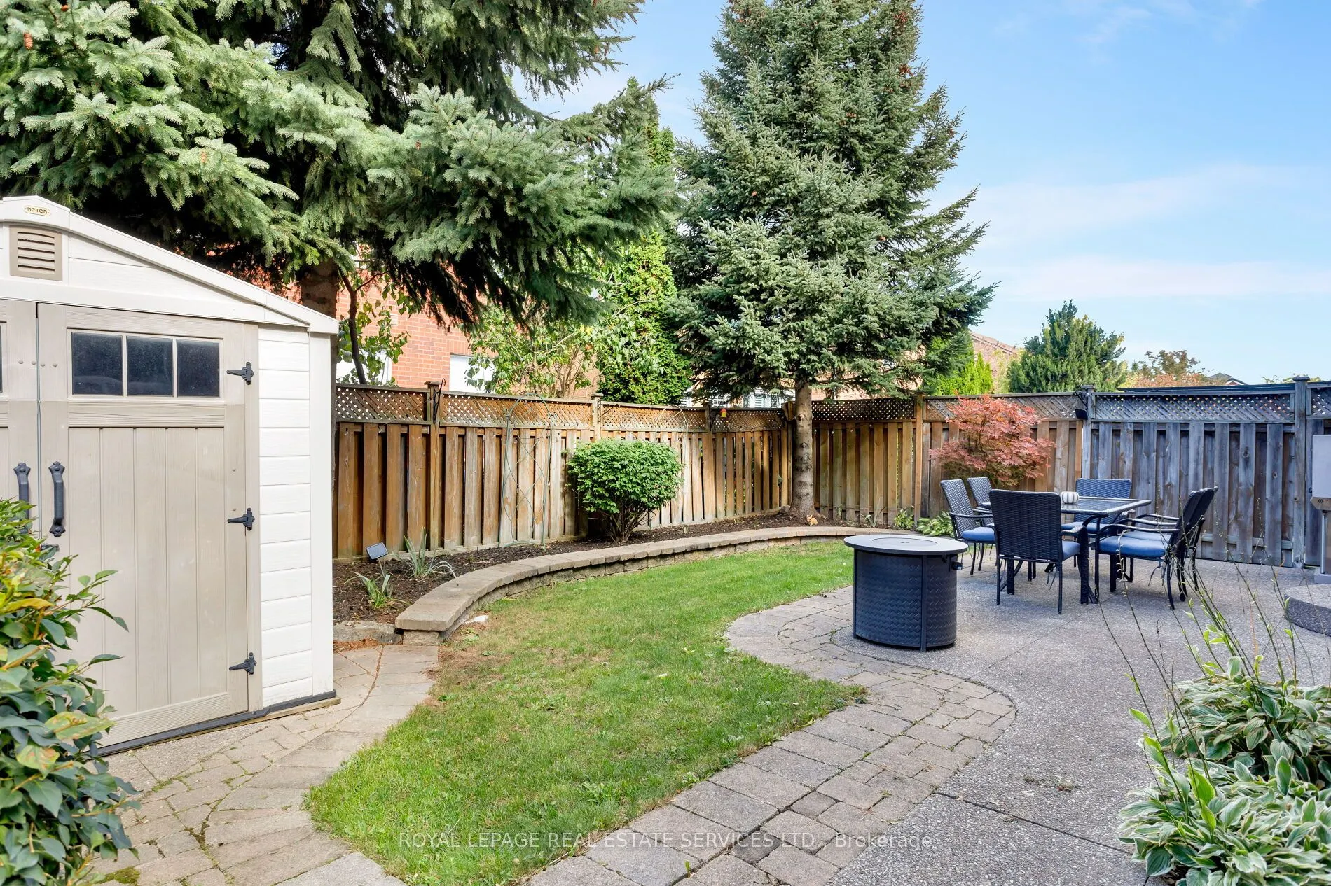1393 Derby County Crescent