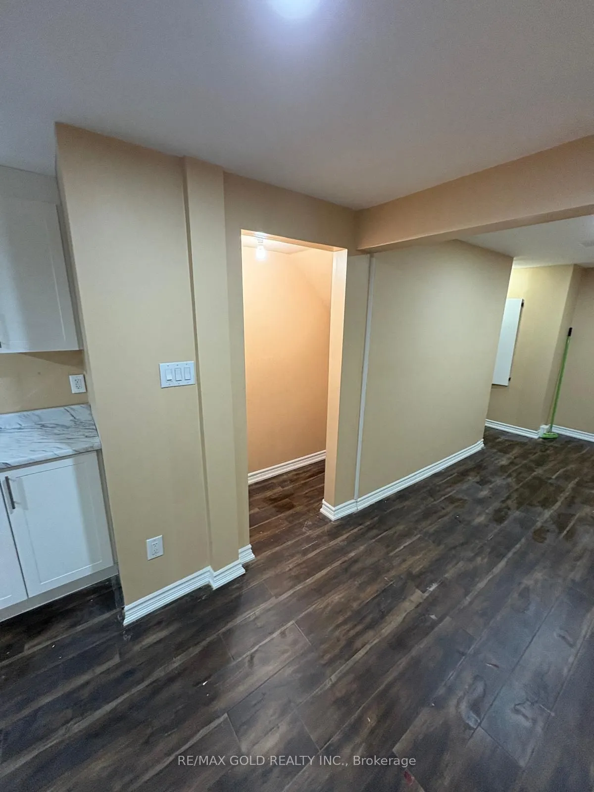 100 Enford Crescent, #Lower Portion