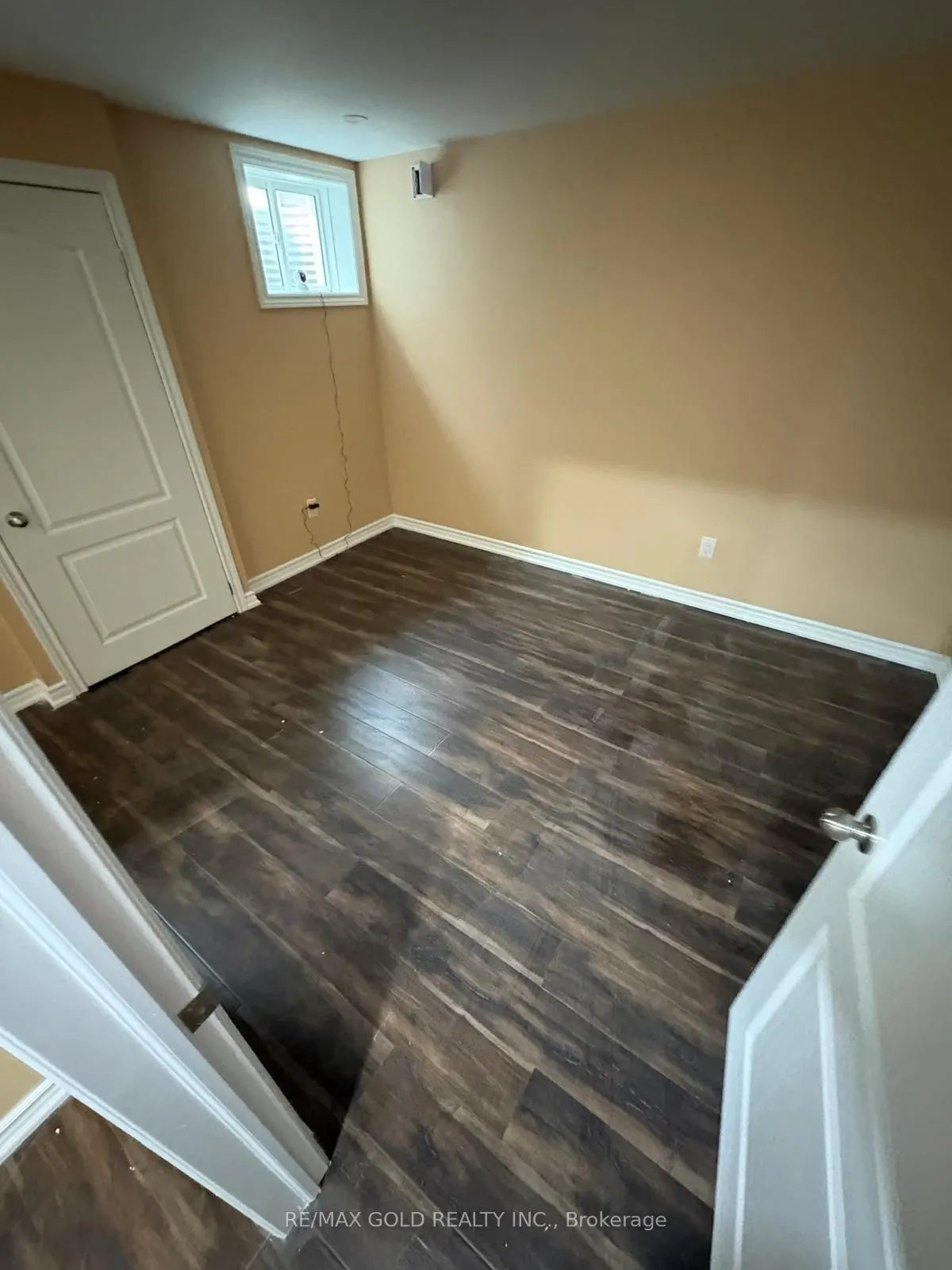 100 Enford Crescent, #Lower Portion