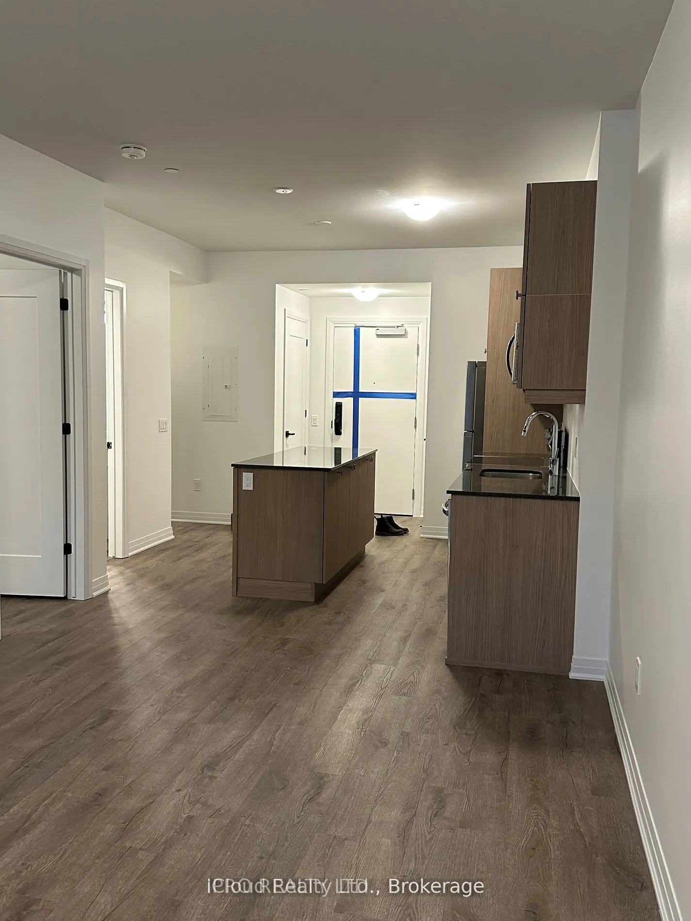460 Gordon Krantz Avenue, #103