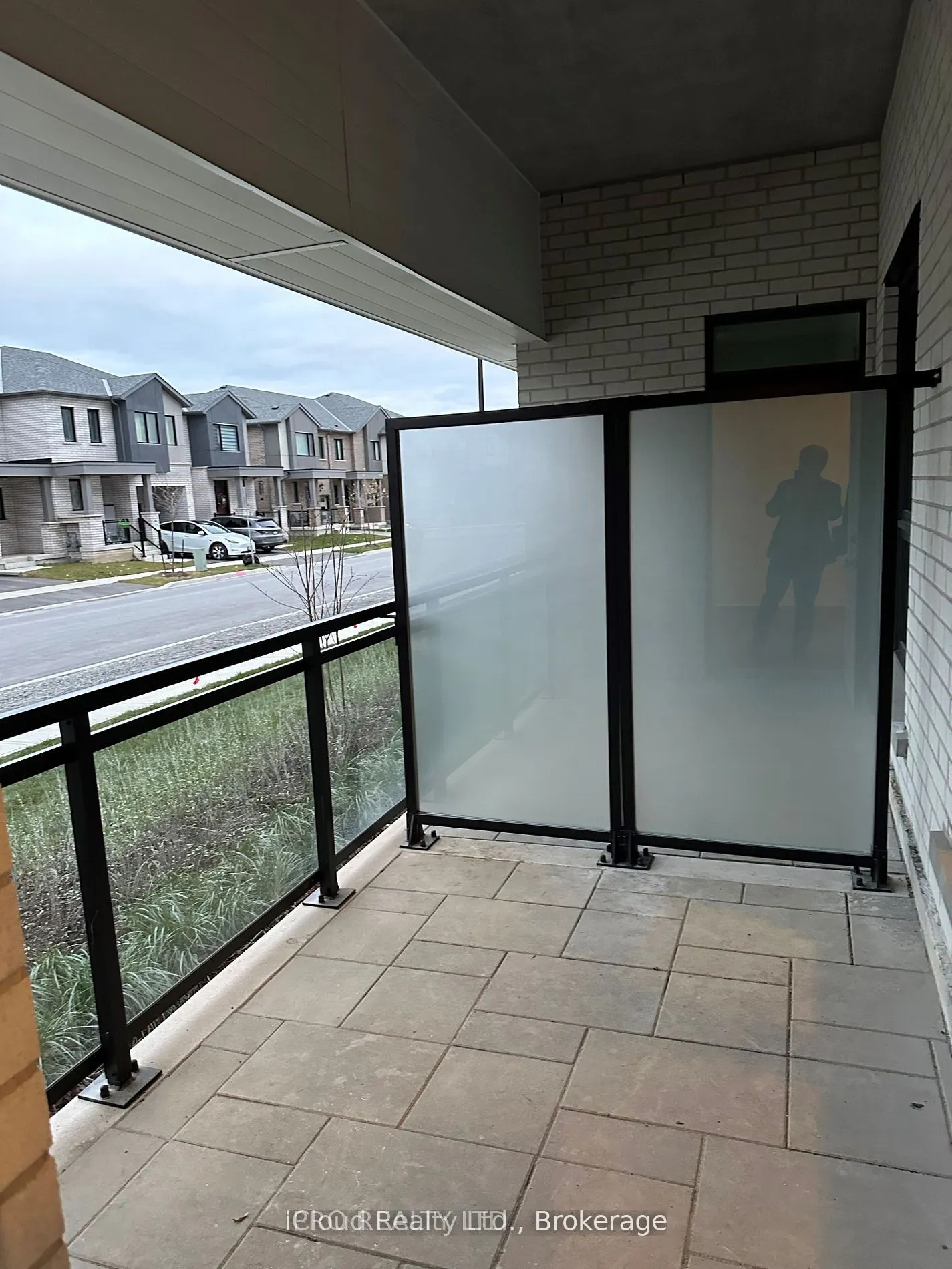 460 Gordon Krantz Avenue, #103